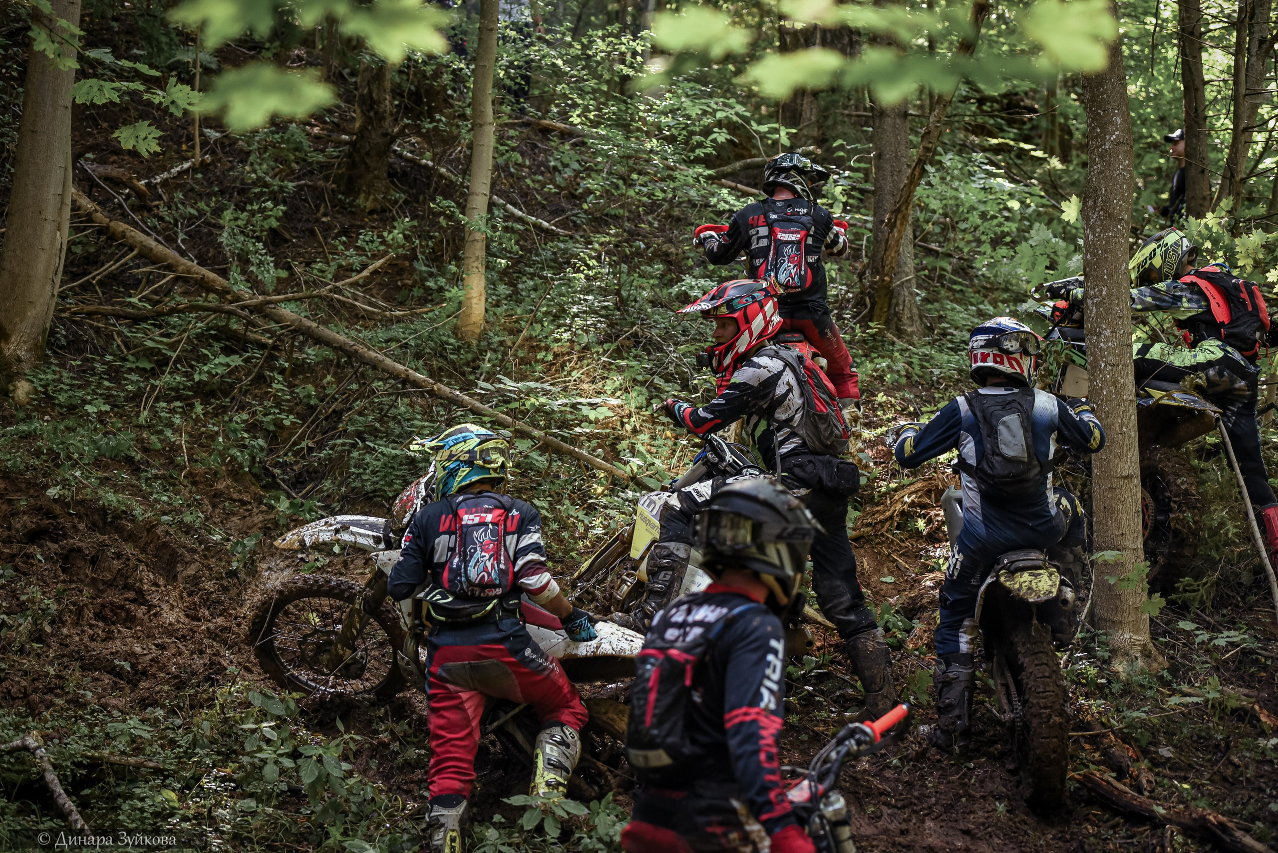На местности. IV этап. Гороховец. Мотофотограф в Нижнем Новгороде Динара Зуйкова