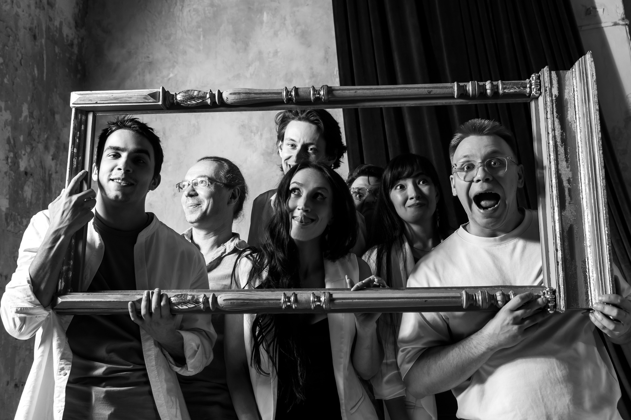 О нас. Леона Молотова & Stories Band. Авторские песни-сказки. Уроки вокала. Вокальная студия Soul Family Music Studio