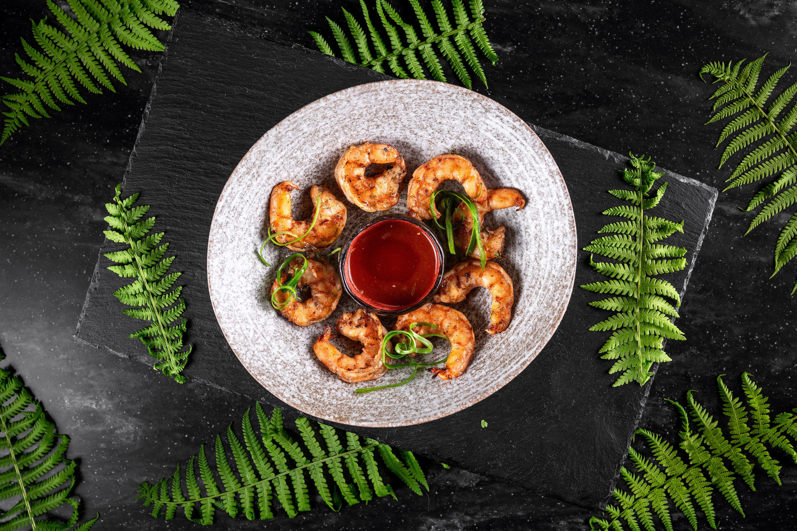 Ресторан в лесу Сочи. Фотограф Сочи