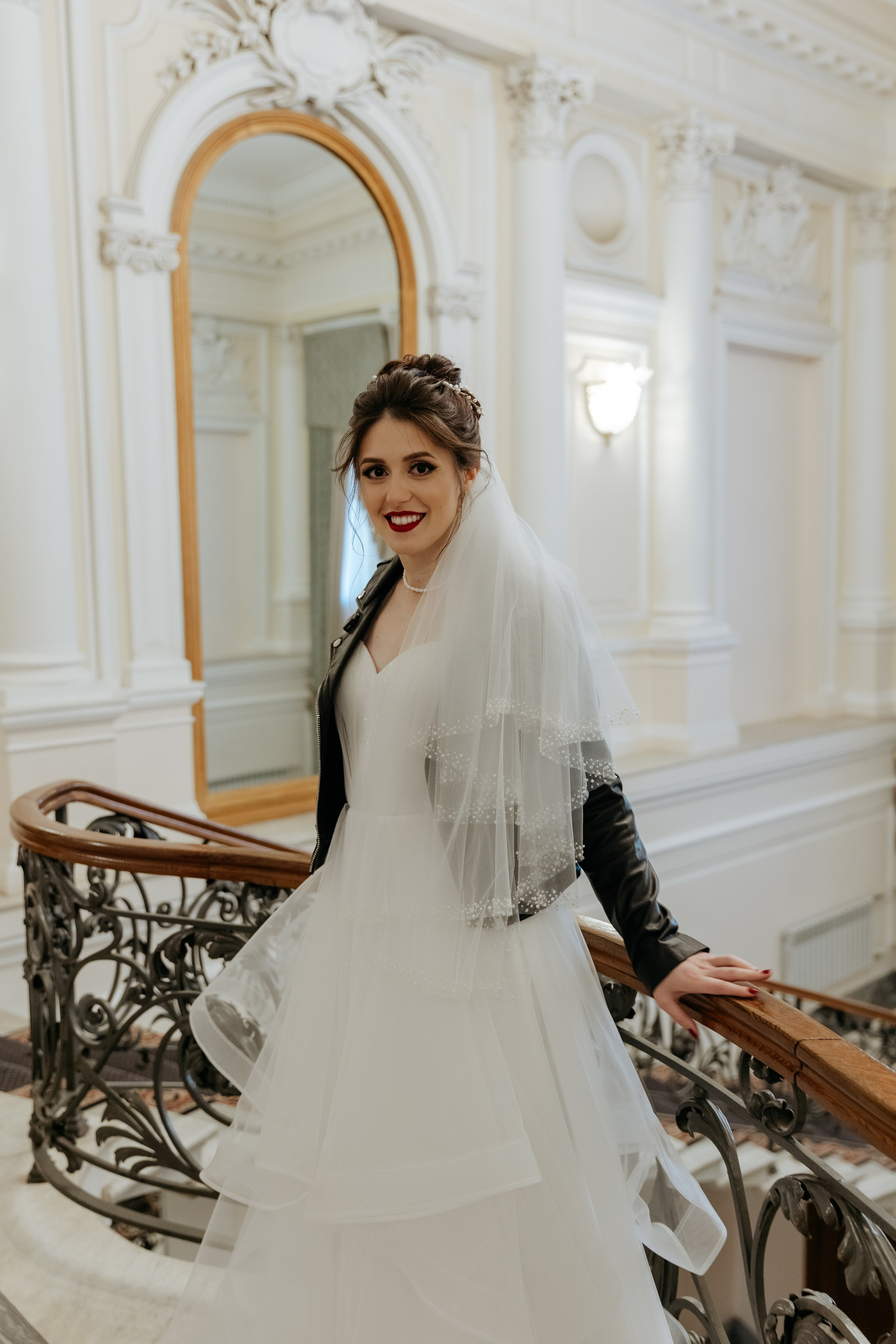 Ты молчишь, а я улыбаюсь, Мария. Свадебный и репортажный фотограф в Санкт-Петербурге