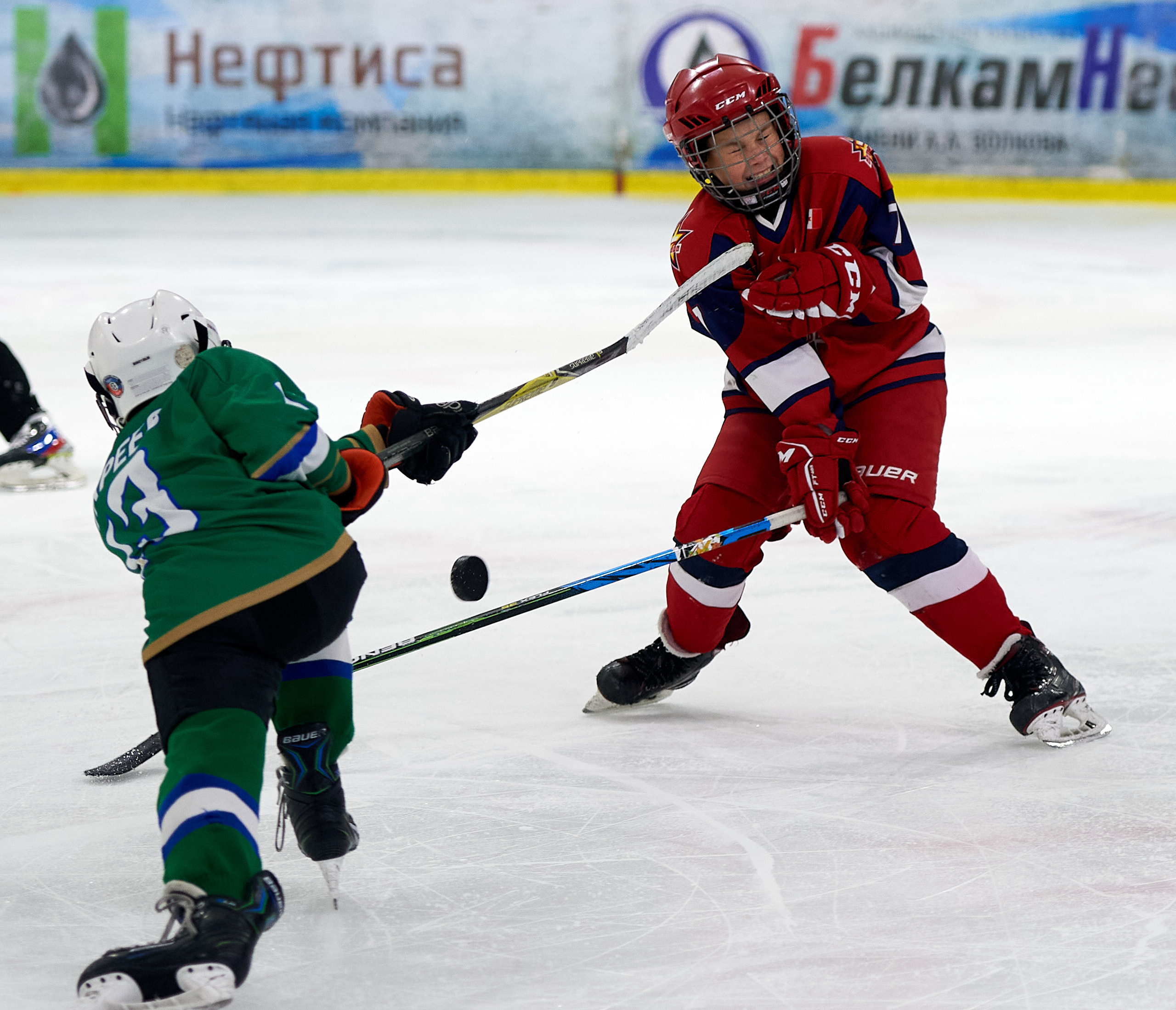 Хоккей. Фрагменты съемки для ХК Ижсталь-2013. Спортивный репортажный фотограф в Ижевске Сергей Мерзляков