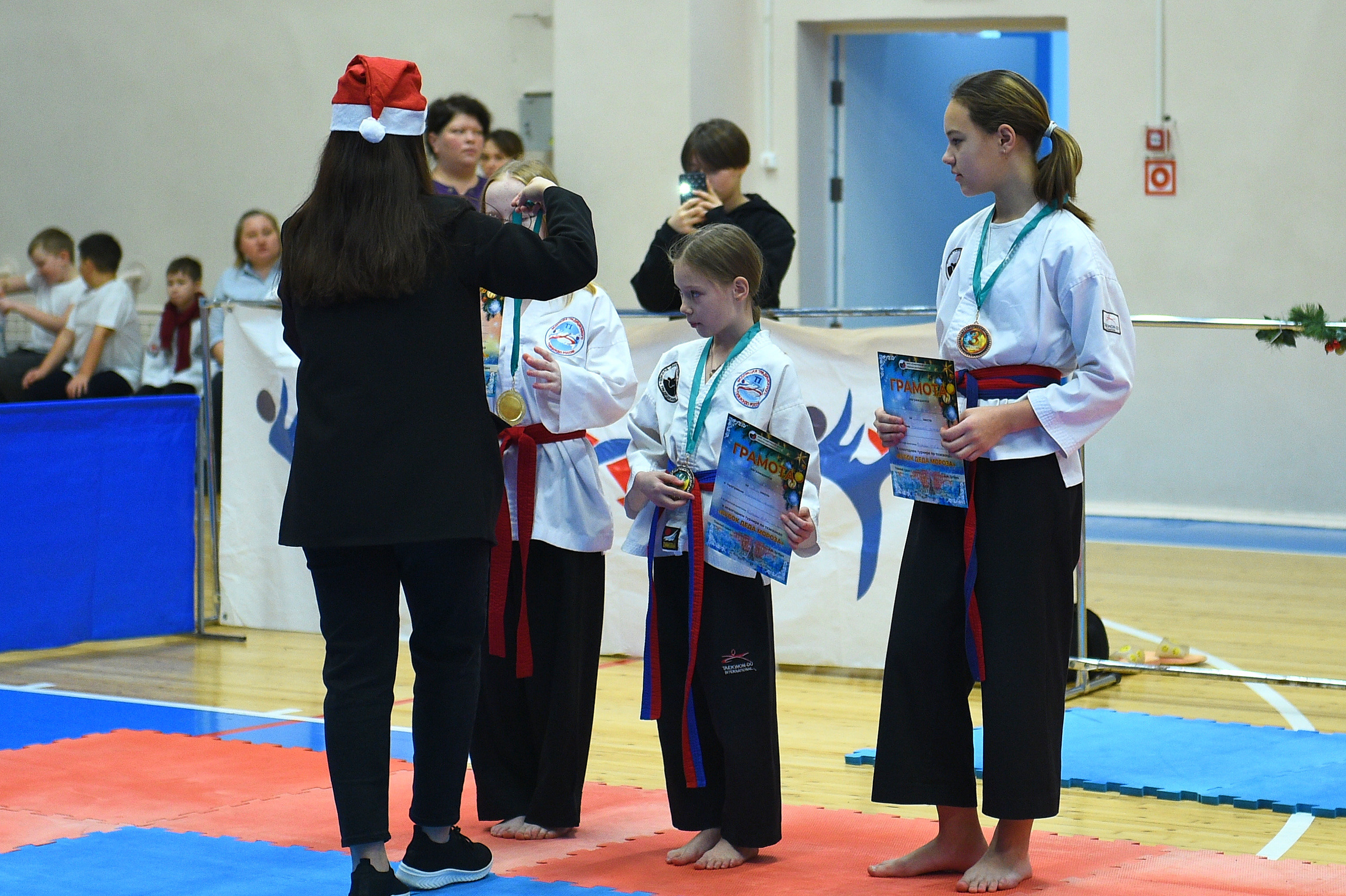 Тхэквондо. Новогодний турнир 2023. Спортивный репортажный фотограф в Ижевске Сергей Мерзляков