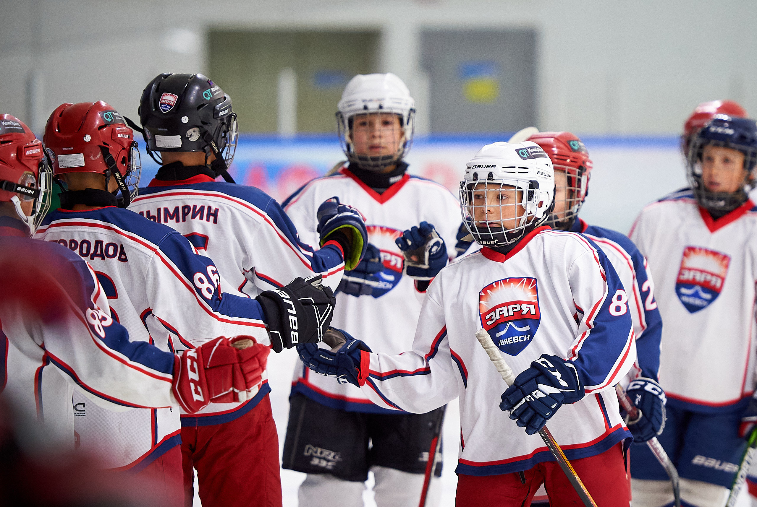 Хоккей. Фрагменты съемки для ХК Заря-2013. Спортивный репортажный фотограф в Ижевске Сергей Мерзляков