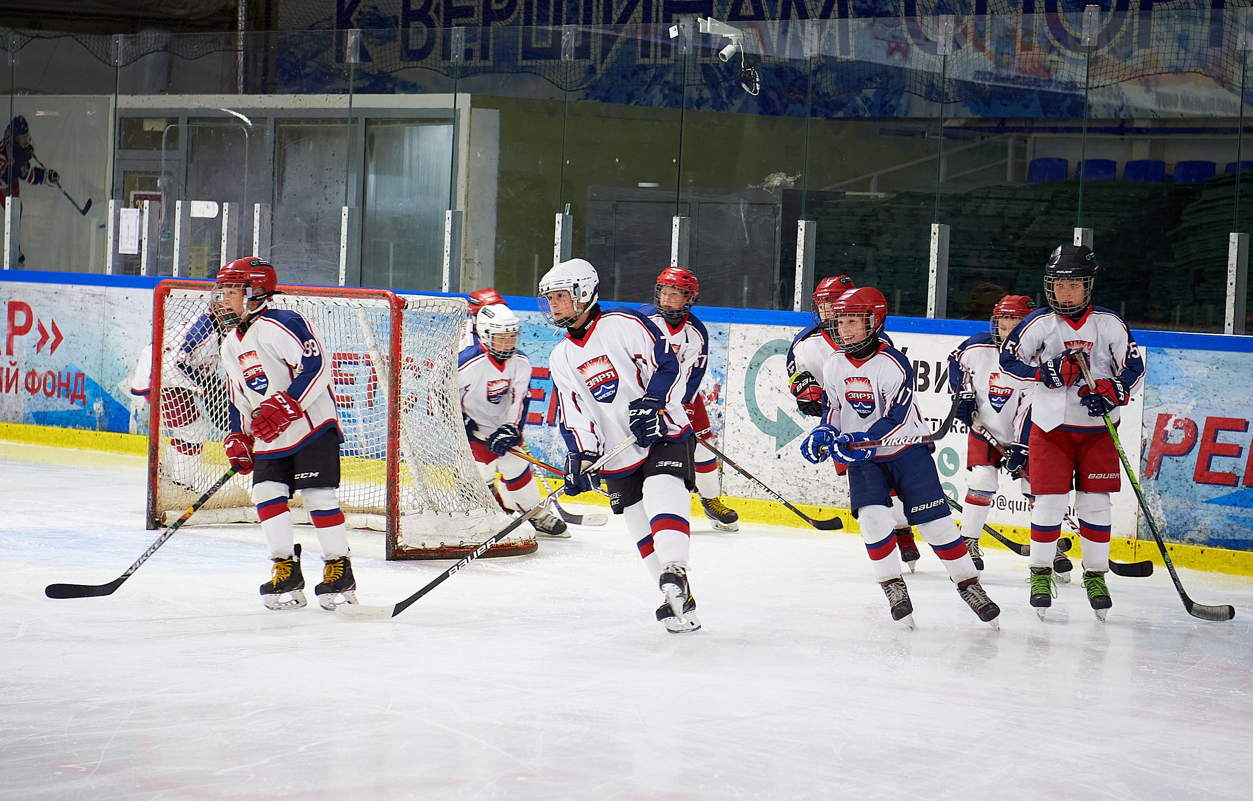 Хоккей. Фрагменты съемки для ХК Заря-2013. Спортивный репортажный фотограф в Ижевске Сергей Мерзляков