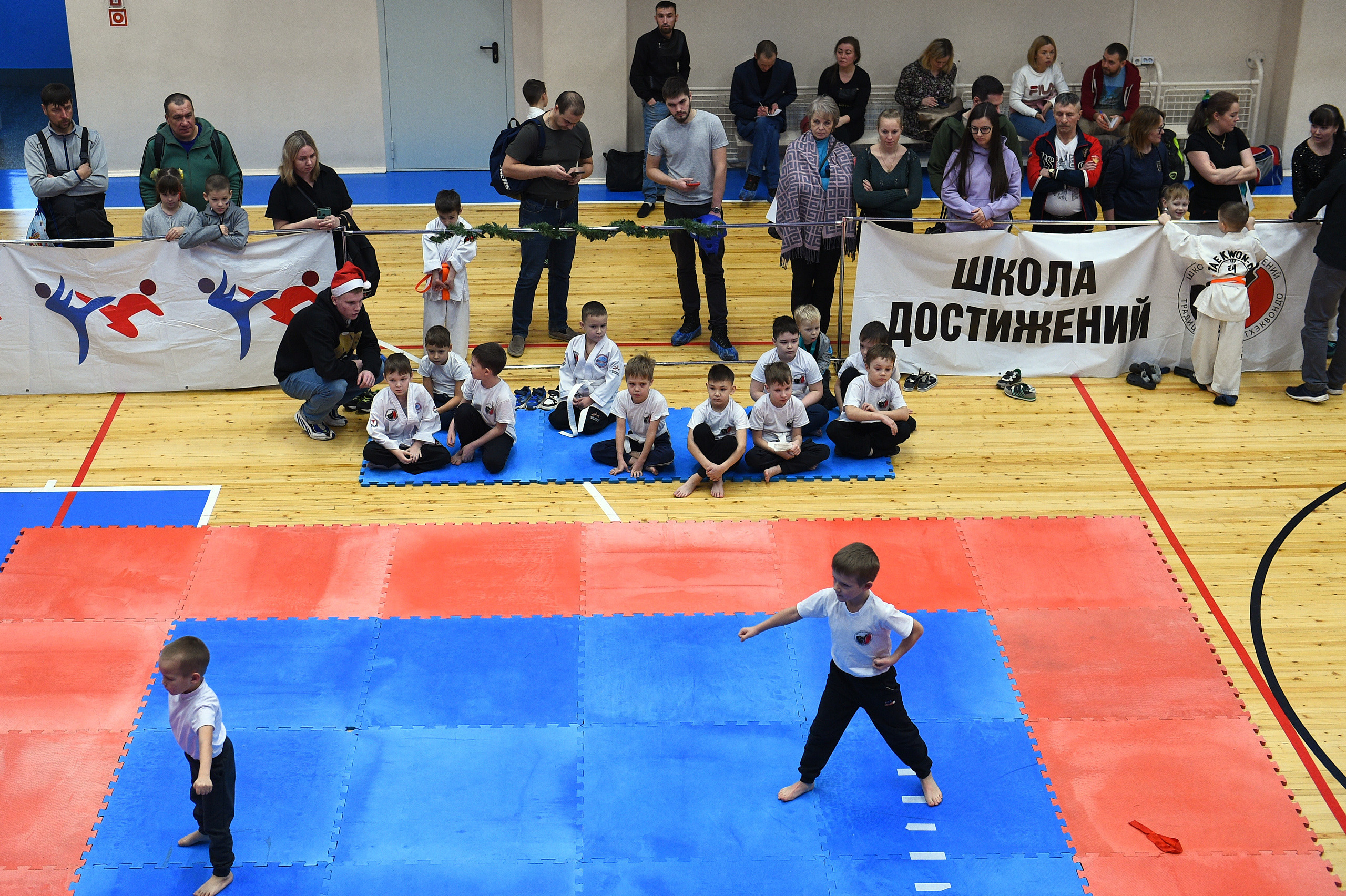 Тхэквондо. Новогодний турнир 2023. Спортивный репортажный фотограф в Ижевске Сергей Мерзляков