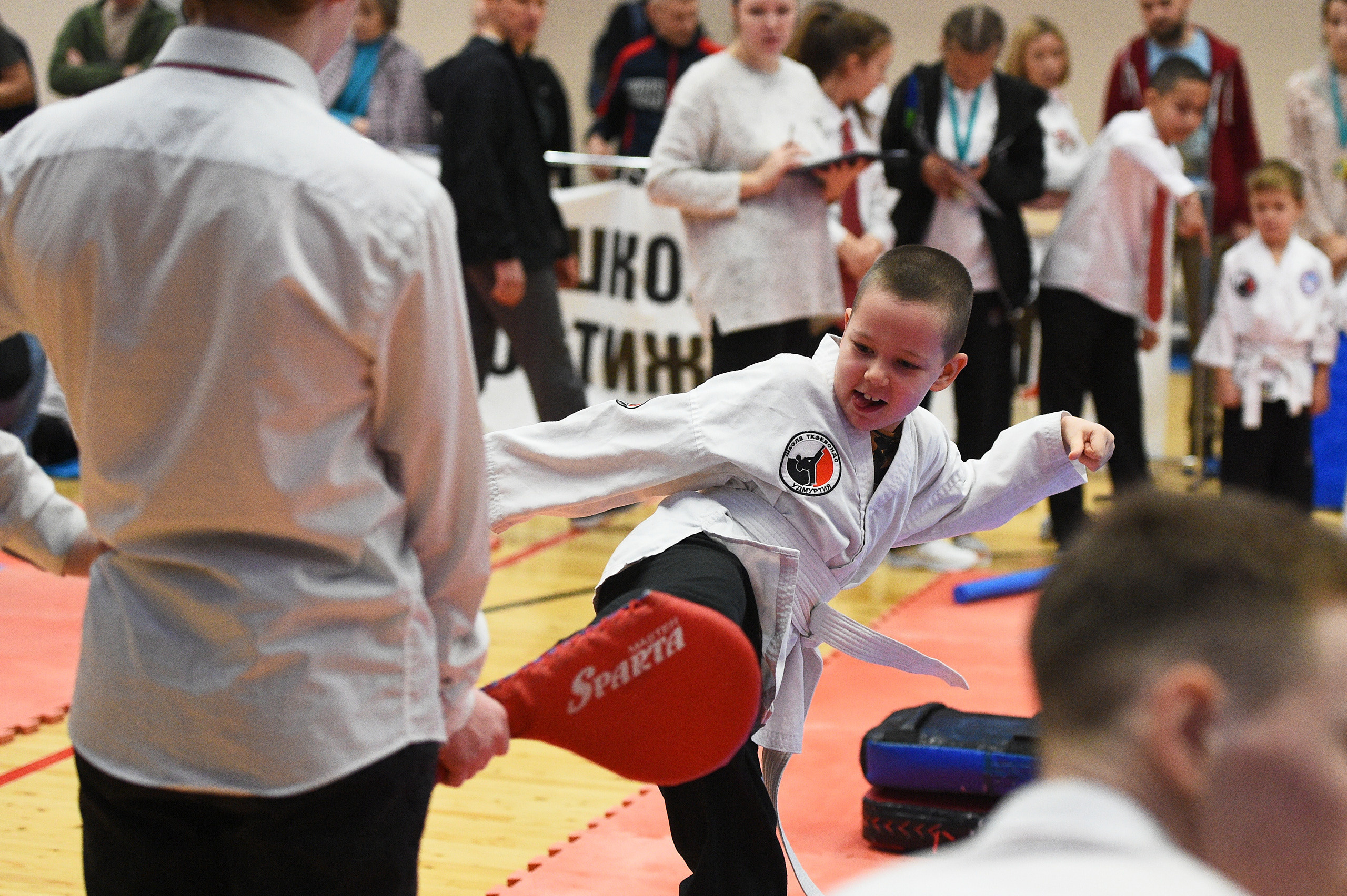 Тхэквондо. Новогодний турнир 2023. Спортивный репортажный фотограф в Ижевске Сергей Мерзляков