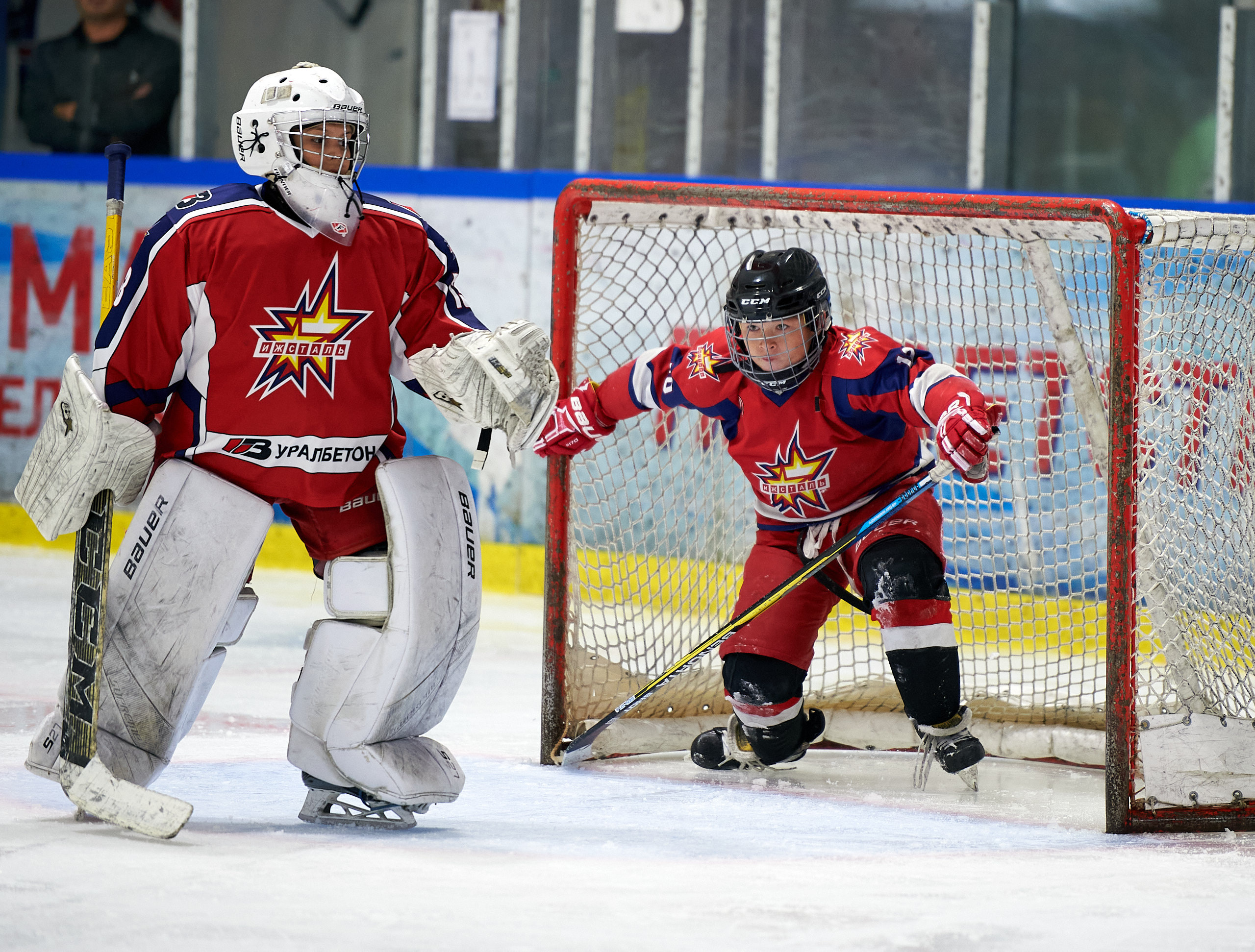 Хоккей. Фрагменты съемки для ХК Ижсталь-2013. Спортивный репортажный фотограф в Ижевске Сергей Мерзляков