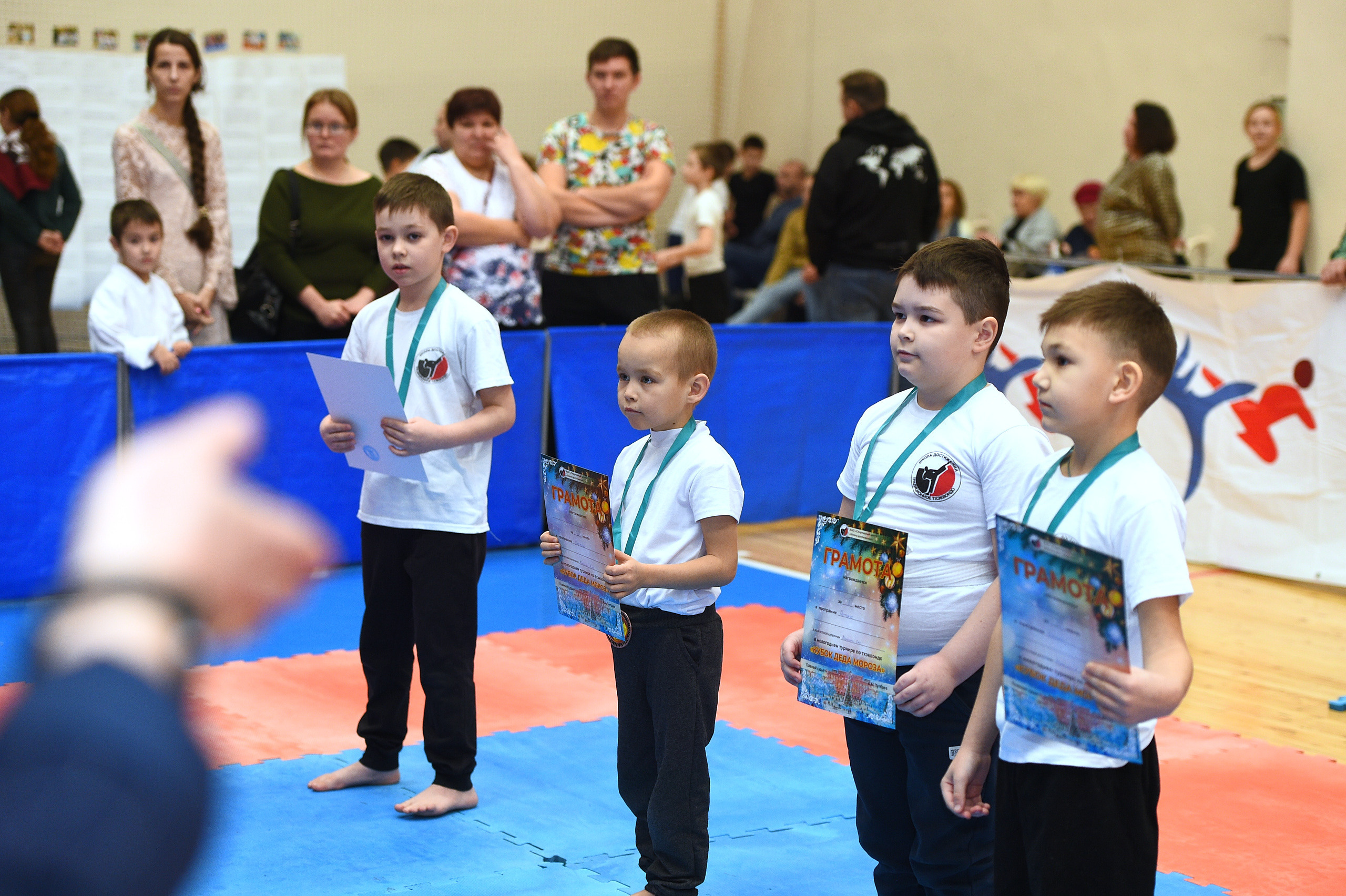 Тхэквондо. Новогодний турнир 2023. Спортивный репортажный фотограф в Ижевске Сергей Мерзляков
