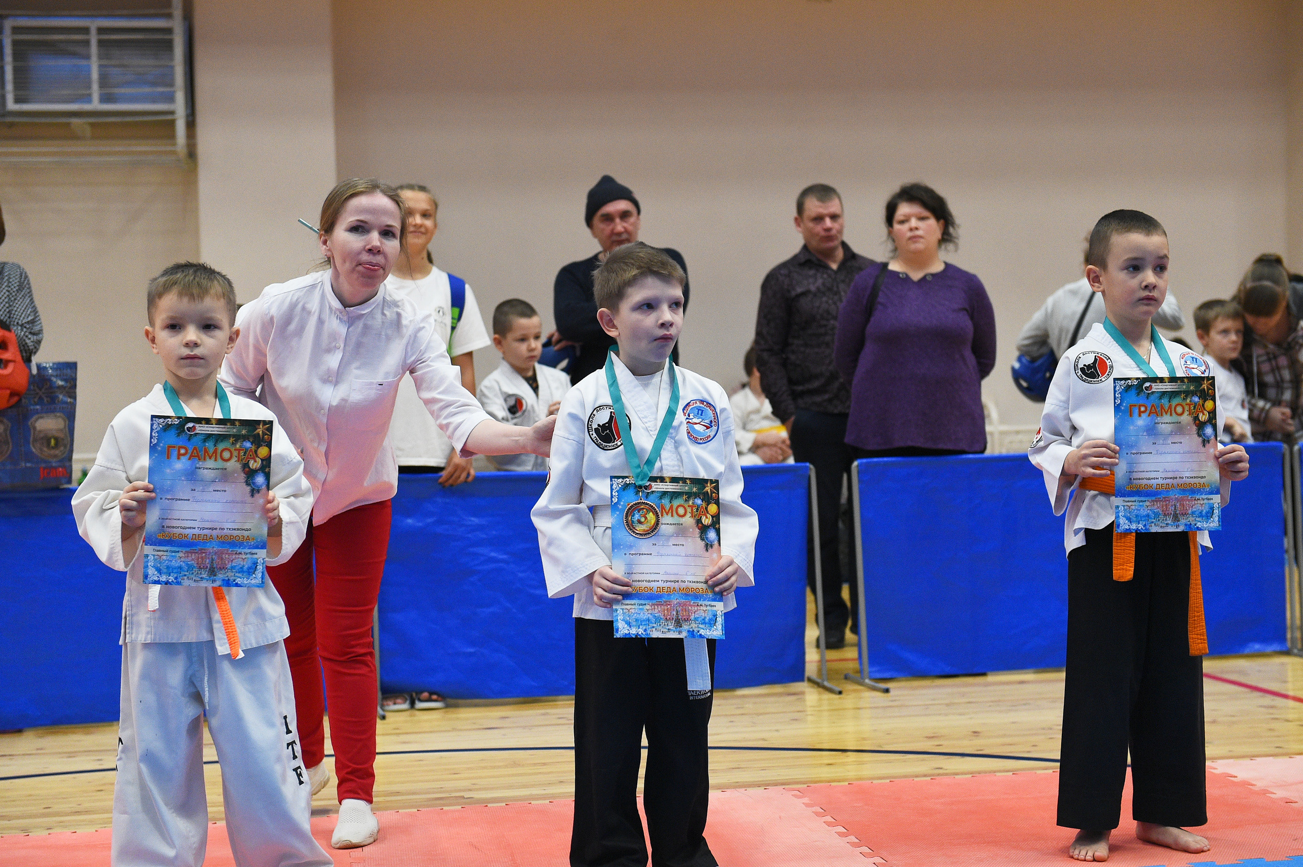 Тхэквондо. Новогодний турнир 2023. Спортивный репортажный фотограф в Ижевске Сергей Мерзляков