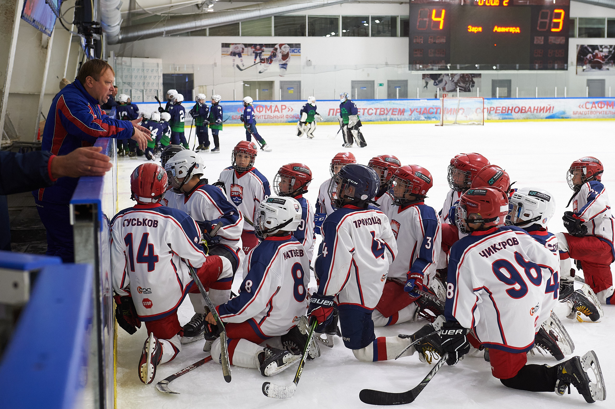 Хоккей. Фрагменты съемки для ХК Заря-2013. Спортивный репортажный фотограф в Ижевске Сергей Мерзляков