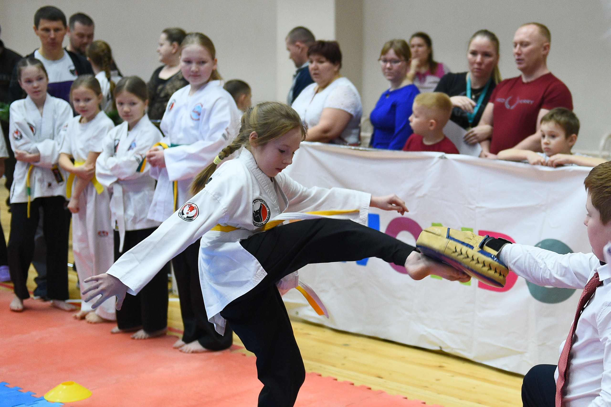 Тхэквондо. Новогодний турнир 2023. Спортивный репортажный фотограф в Ижевске Сергей Мерзляков