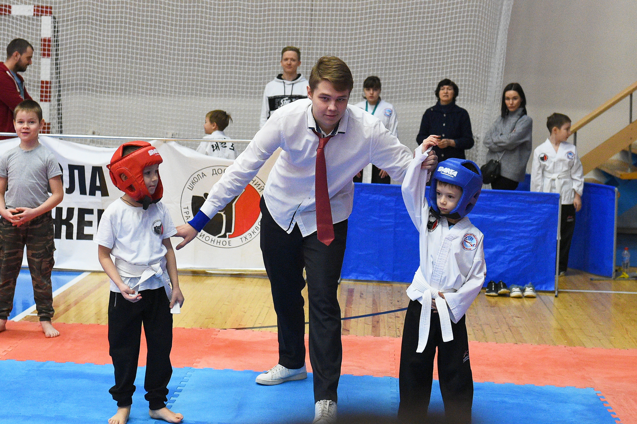 Тхэквондо. Новогодний турнир 2023. Спортивный репортажный фотограф в Ижевске Сергей Мерзляков
