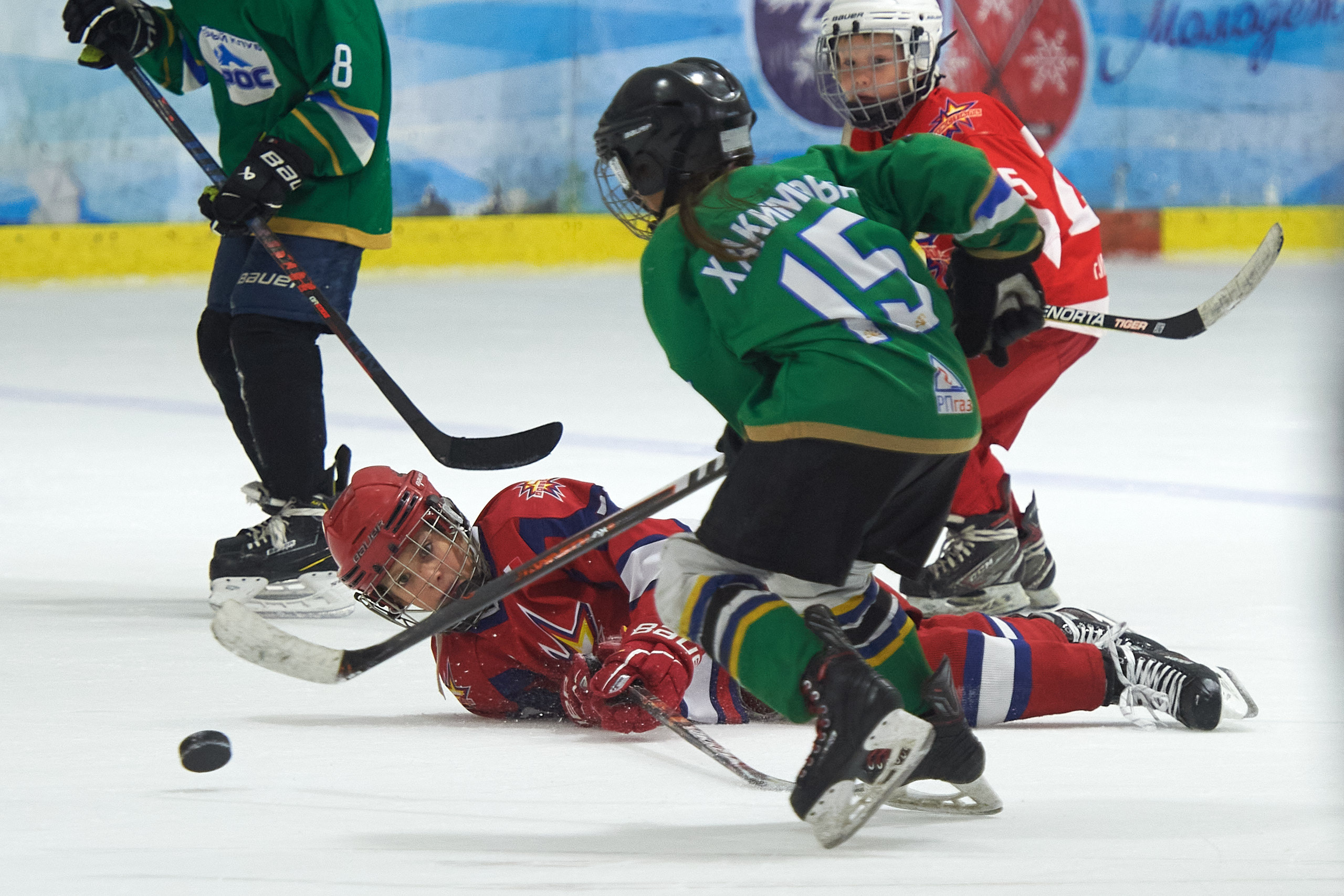 Хоккей. Фрагменты съемки для ХК Ижсталь-2013. Спортивный репортажный фотограф в Ижевске Сергей Мерзляков