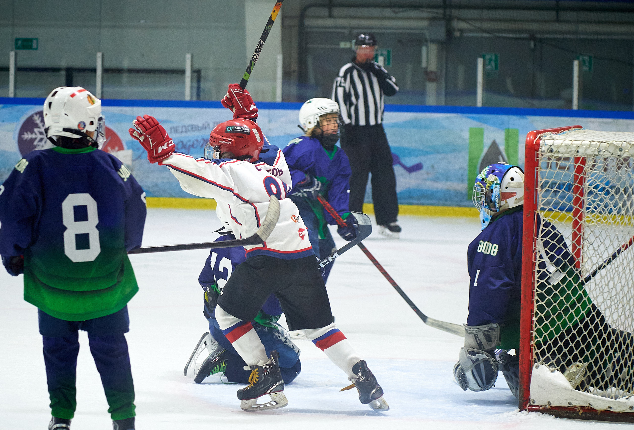 Хоккей. Фрагменты съемки для ХК Заря-2013. Спортивный репортажный фотограф в Ижевске Сергей Мерзляков