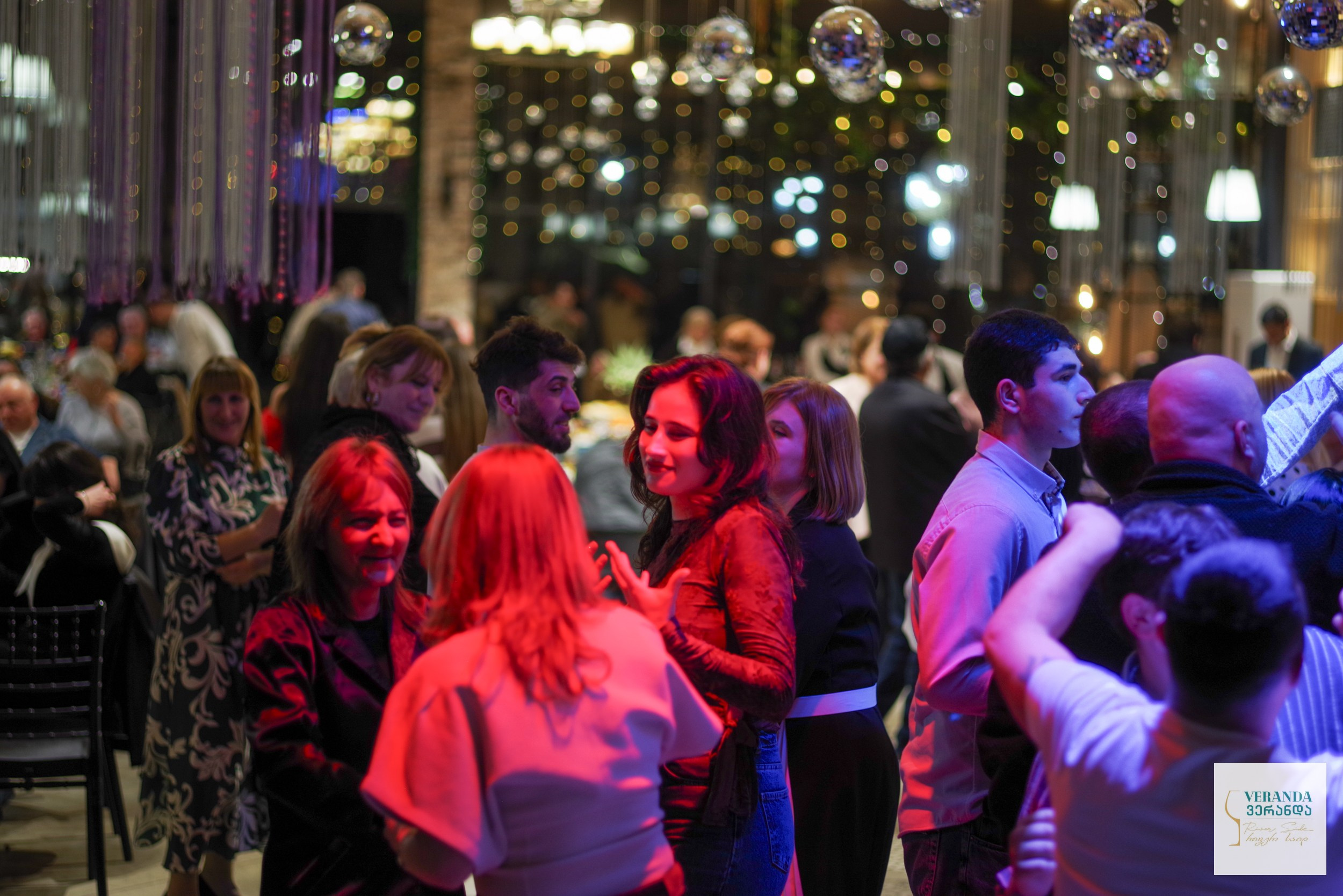 Ресторан веранда. Портретный фотограф Денис Милютин