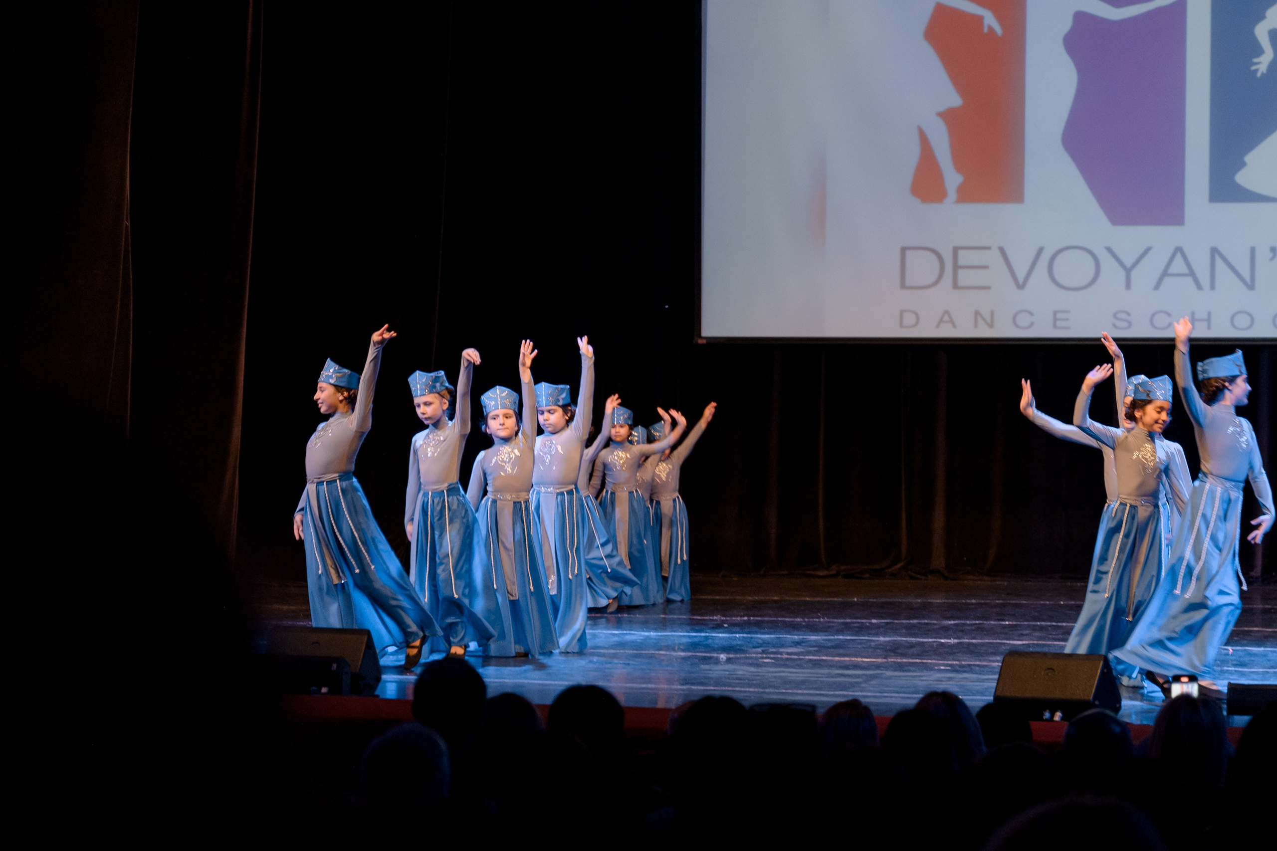 Театр. Главная