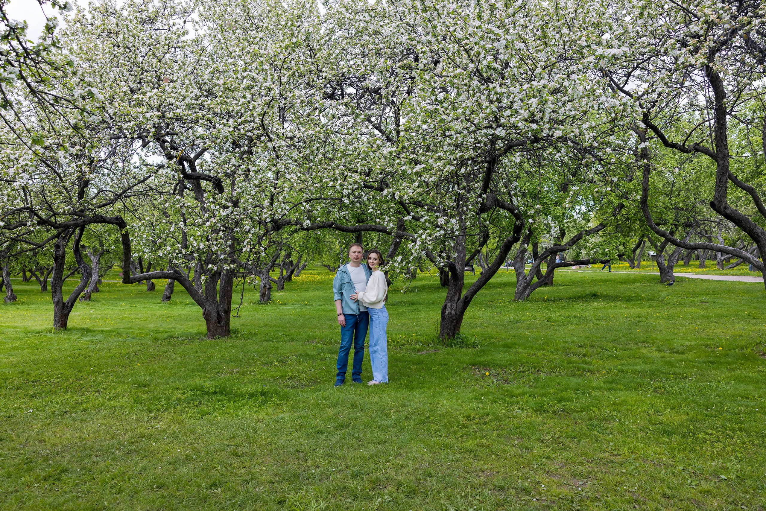 Съемка в цветущих садах. Фотограф в Москве Ольга Олейникова
