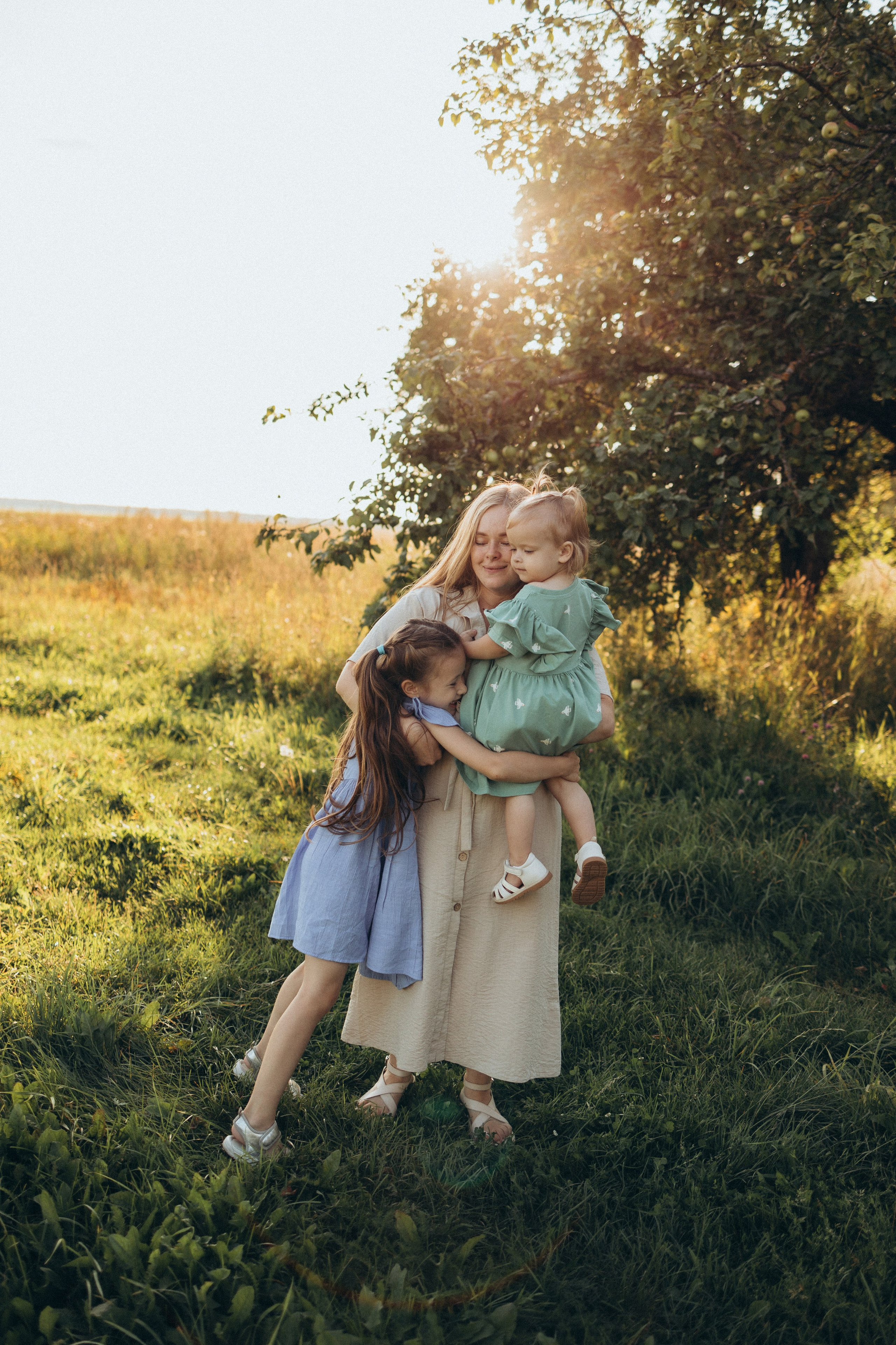 Чаепитие в саду. Фотограф Елена Рябцева