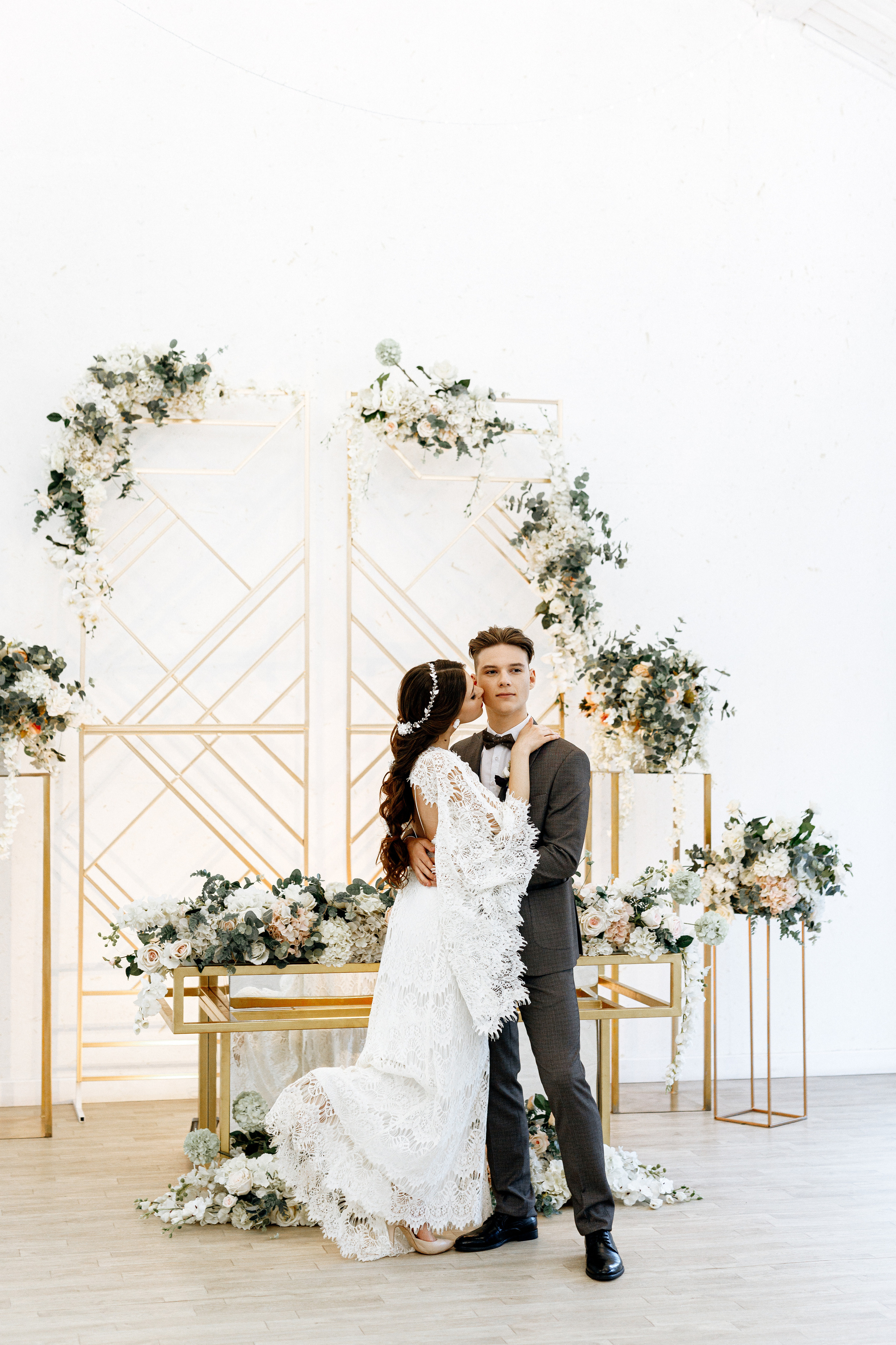 Валерия и Тимофей. Усадьба Масловых. Свадебный фотограф Балчугова Мария Екатеринбург