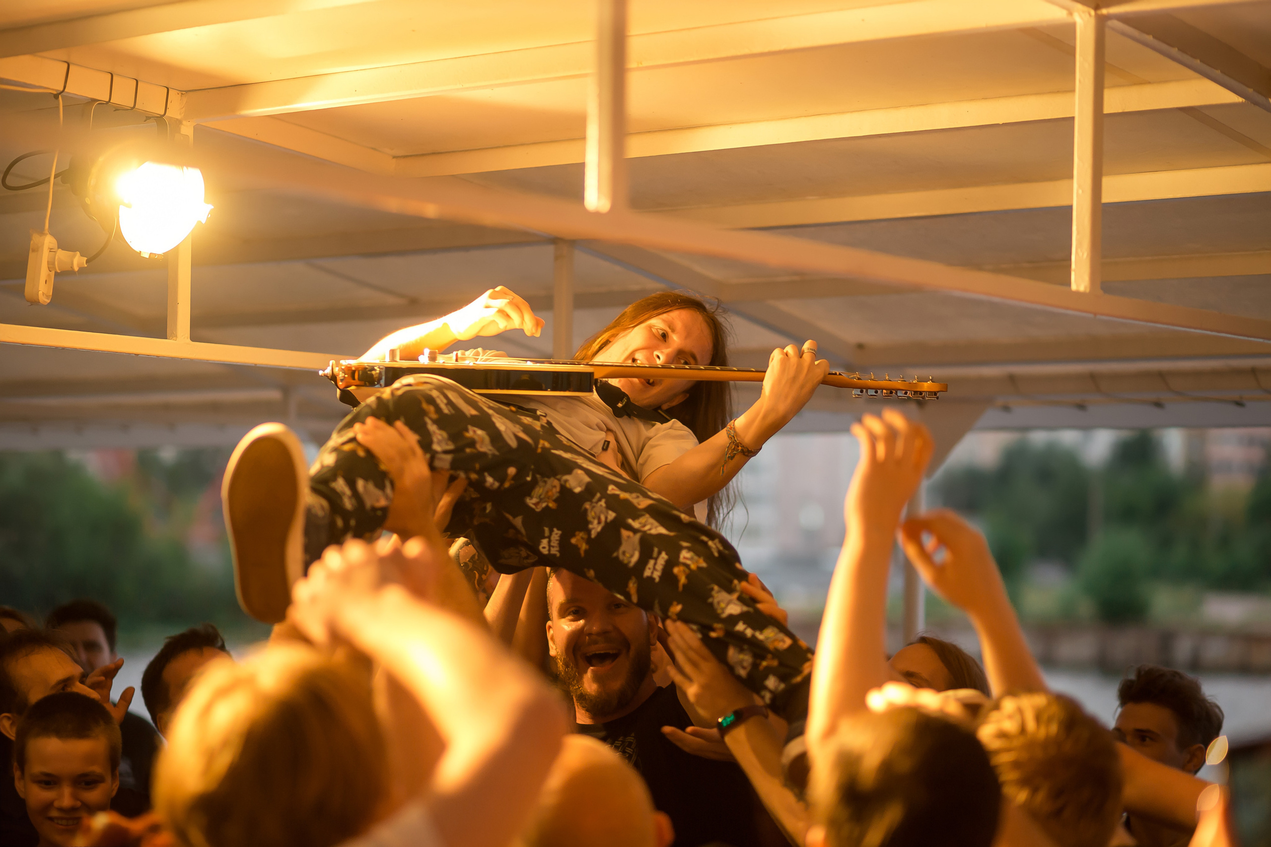 Пионерлагерь Пыльная Радуга на корабле. Фотографиня Мария Дикова