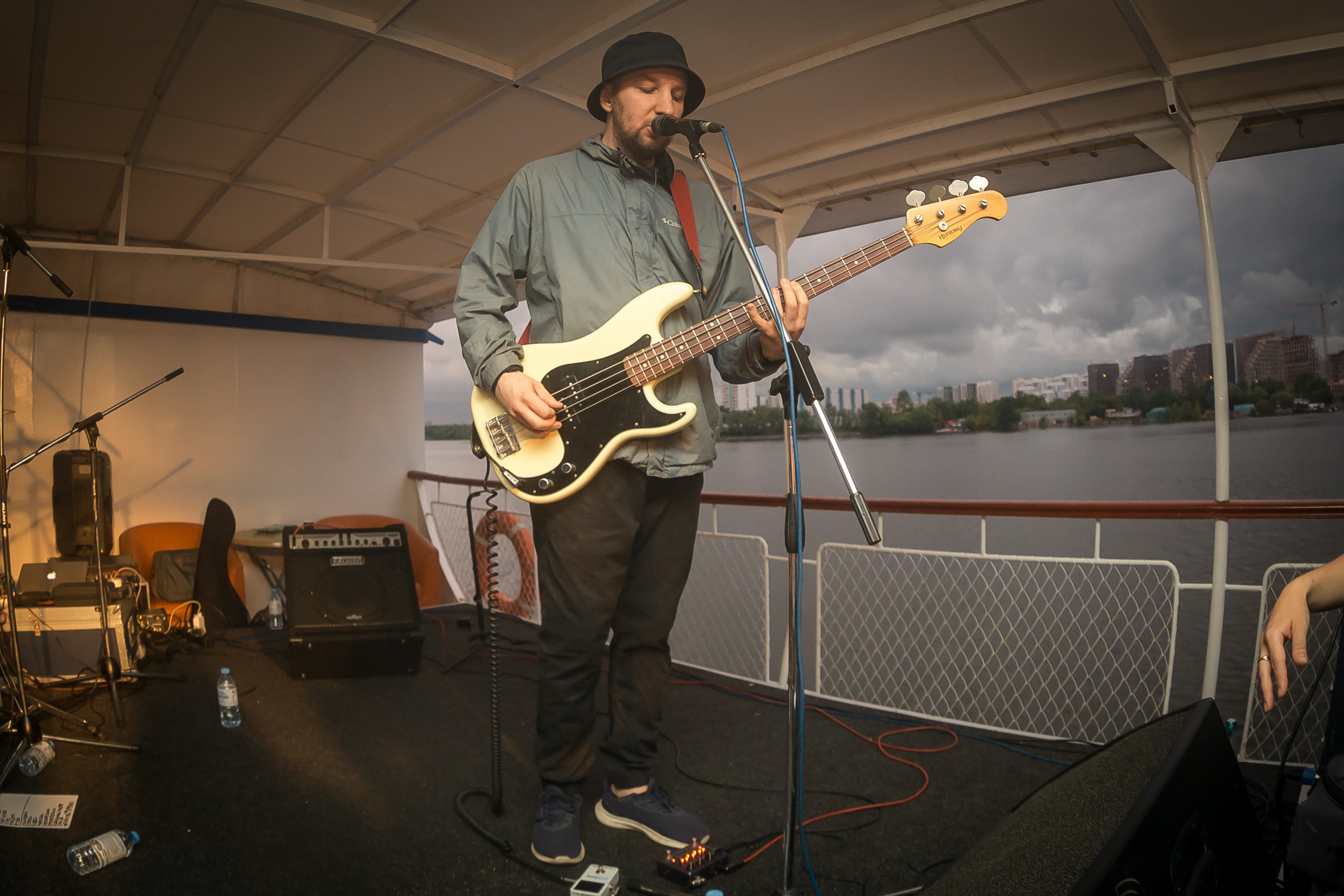 Пионерлагерь Пыльная Радуга на корабле. Фотографиня Мария Дикова