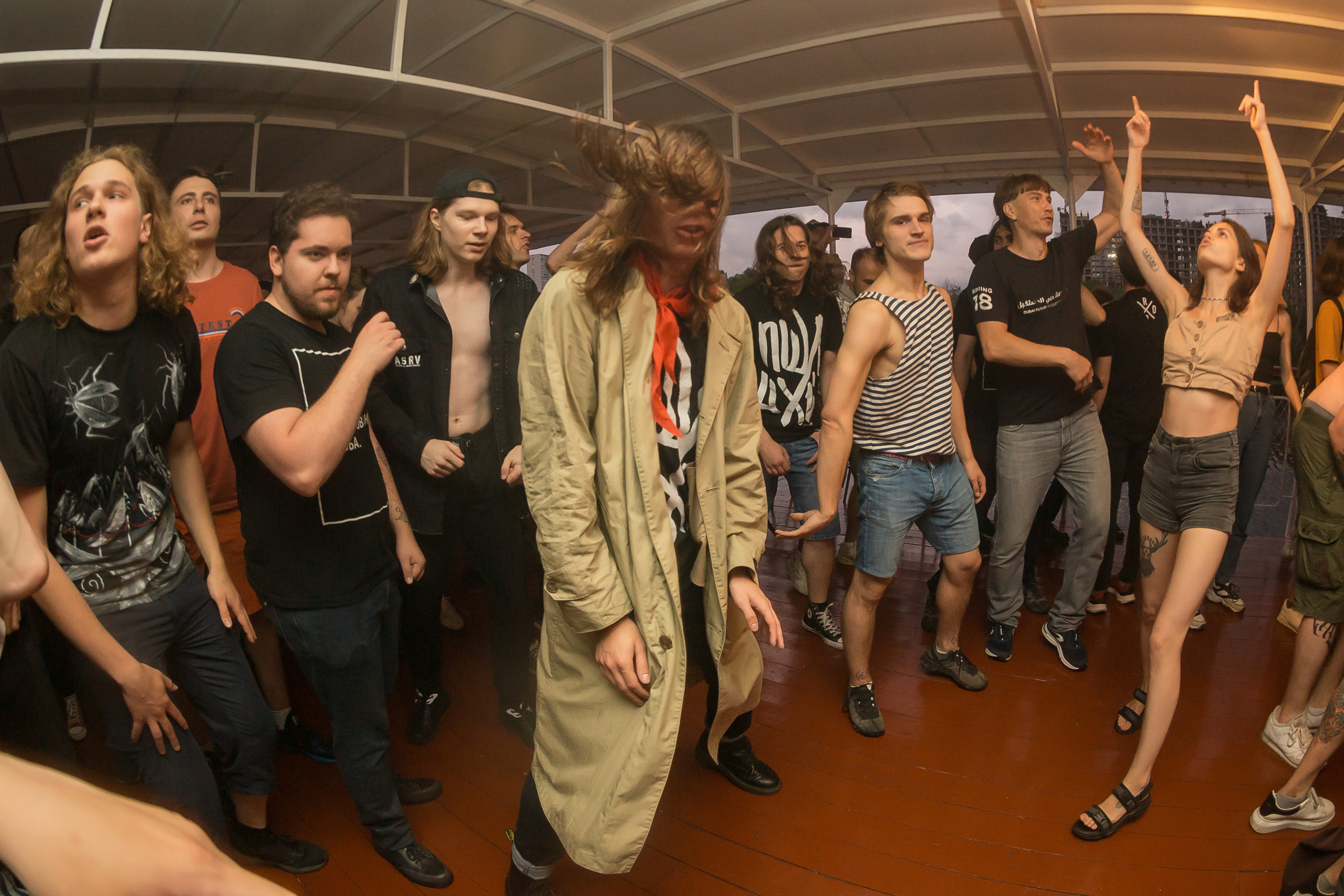 Пионерлагерь Пыльная Радуга на корабле. Фотографиня Мария Дикова