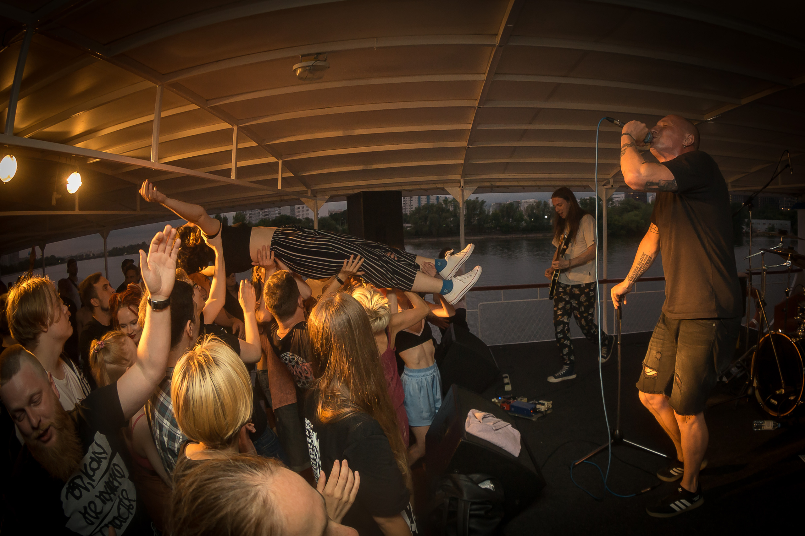 Пионерлагерь Пыльная Радуга на корабле. Фотографиня Мария Дикова