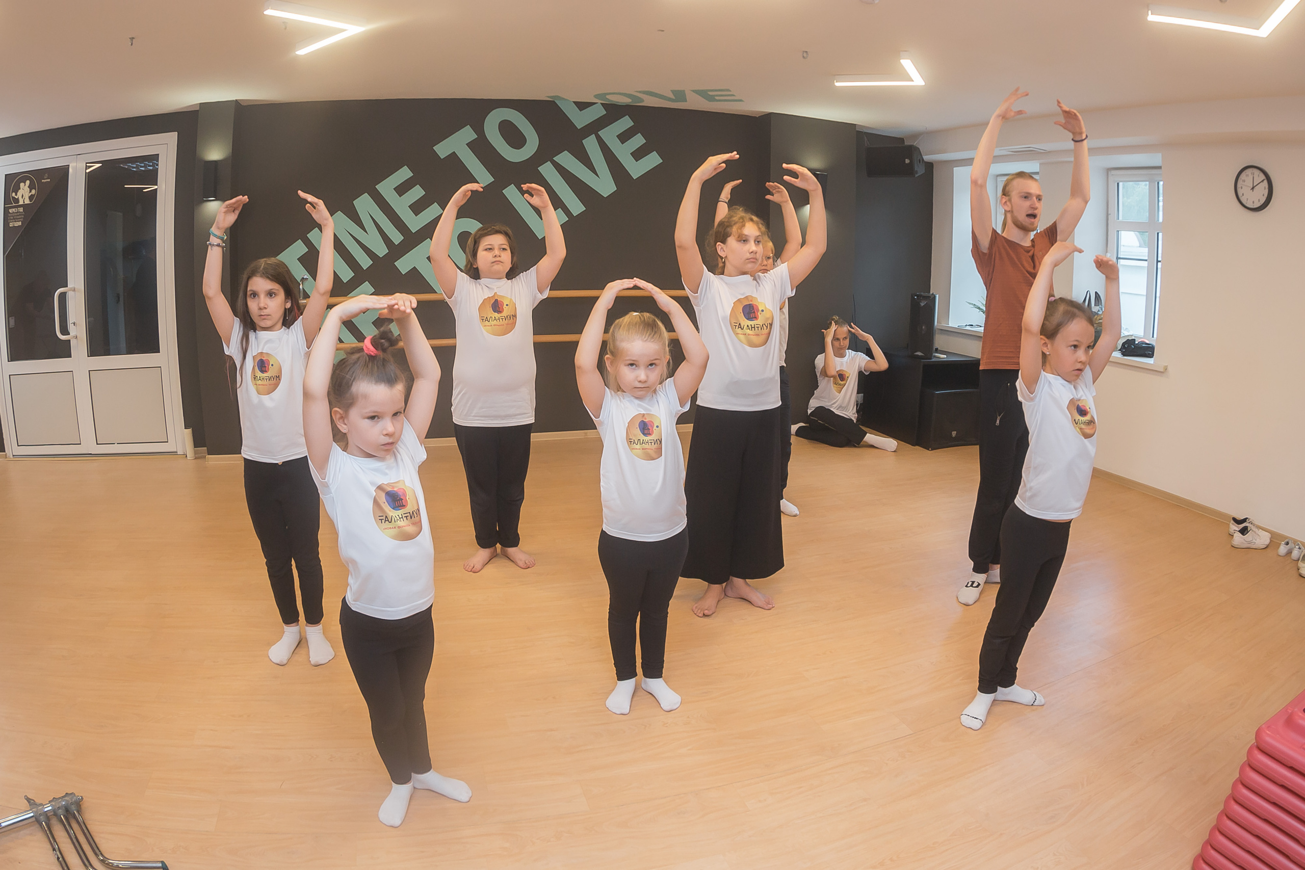 Бекстейдж со съемок фильма «Озеро Времени». Фотографиня Мария Дикова