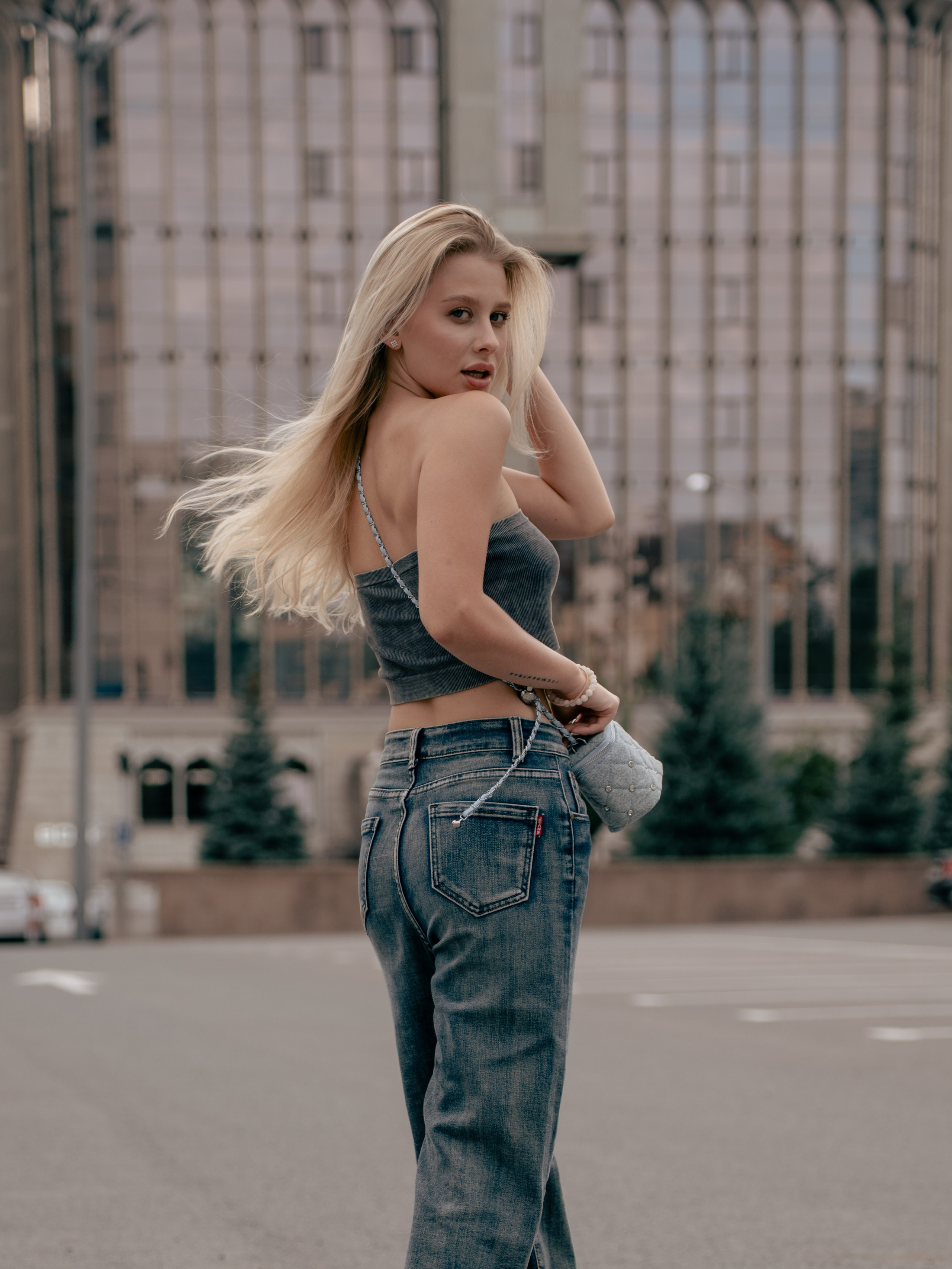 Профессиональная уличная стрит съемка в городе и парках в Казани. Портретный и семейный фотограф в Казани Евгения Шипилова