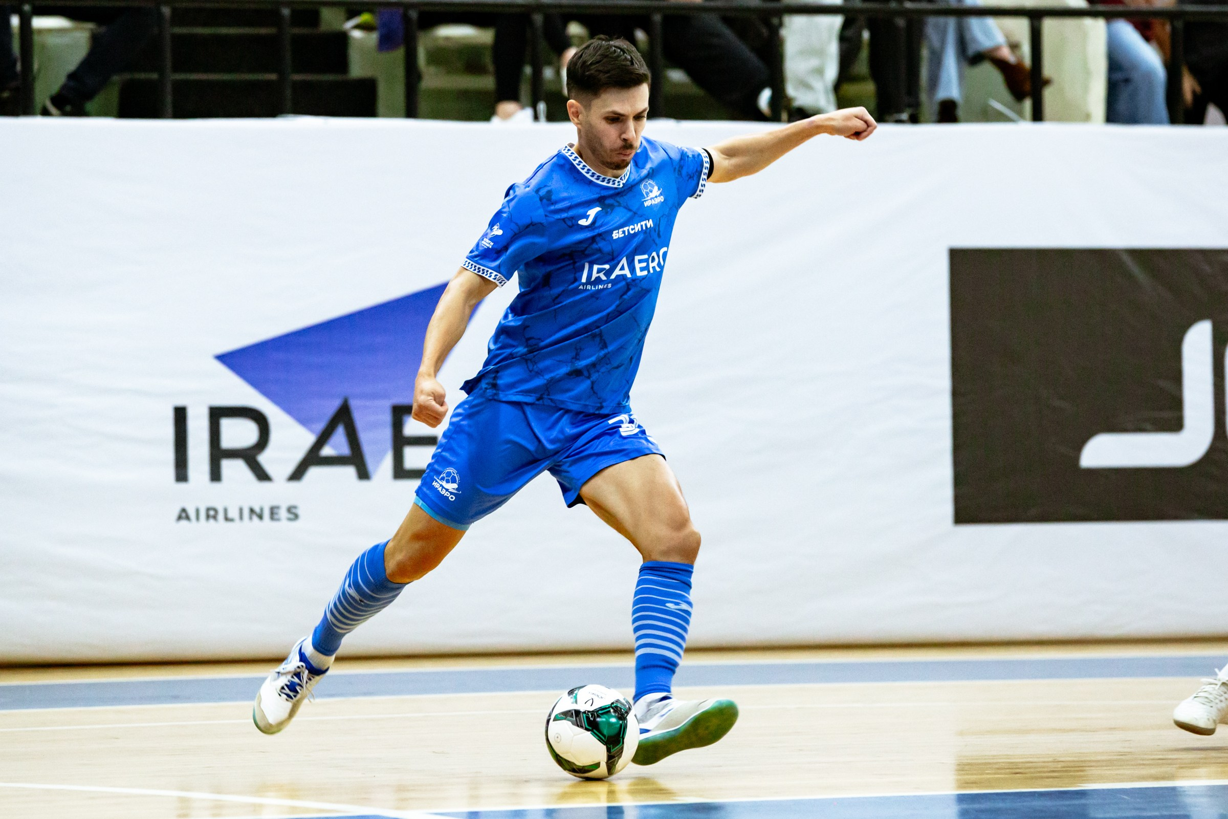 БЕТСИТИ Суперлига по футзалу | ИрАэро — Синара | 11.10.25. Фотограф в Иркутске Евгения Айвазова