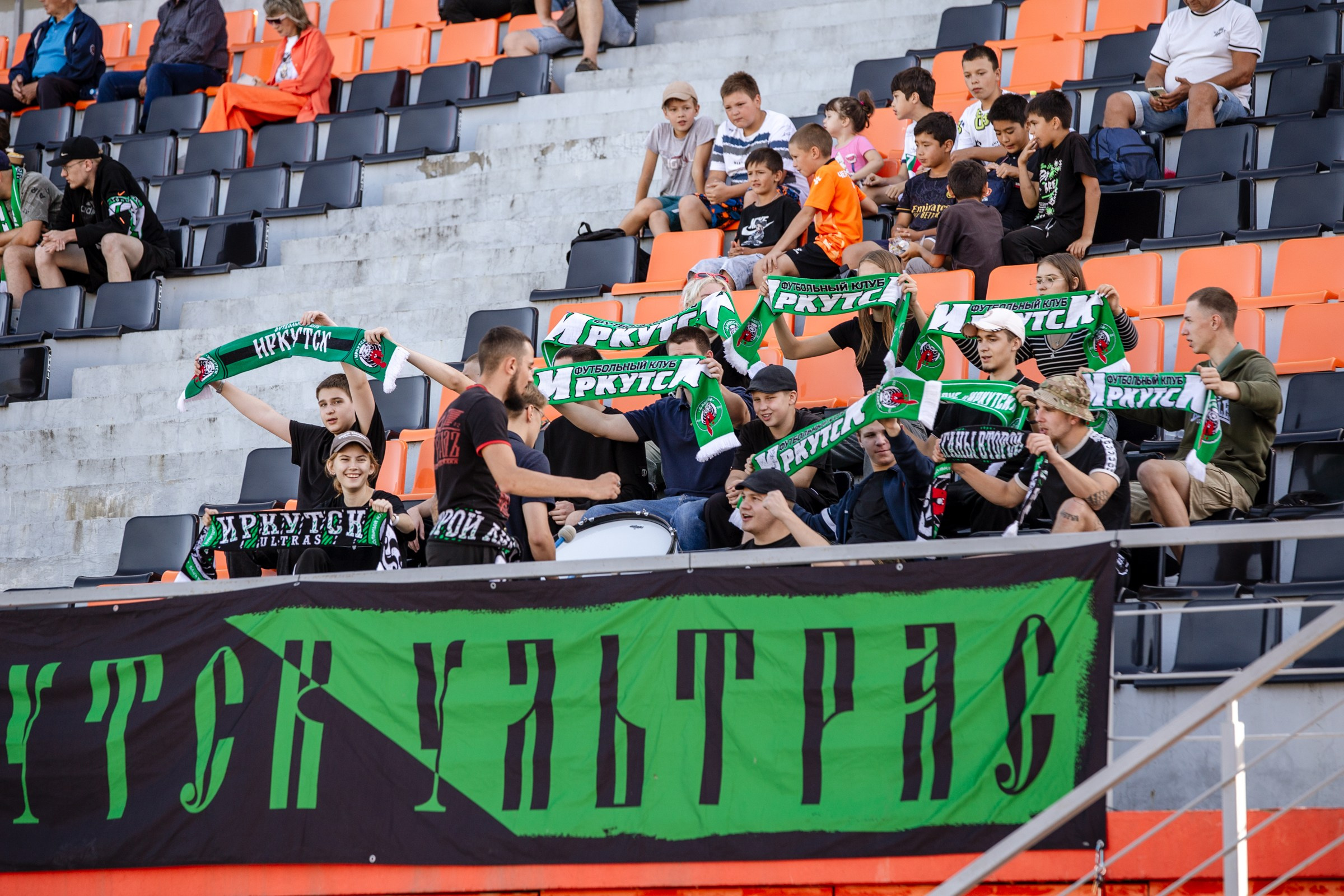 Первенство России по футболу LEON-Вторая лига Б | ФК Иркутск — Чертаново (Москва) | 24.08.25. Фотограф в Иркутске Евгения Айвазова