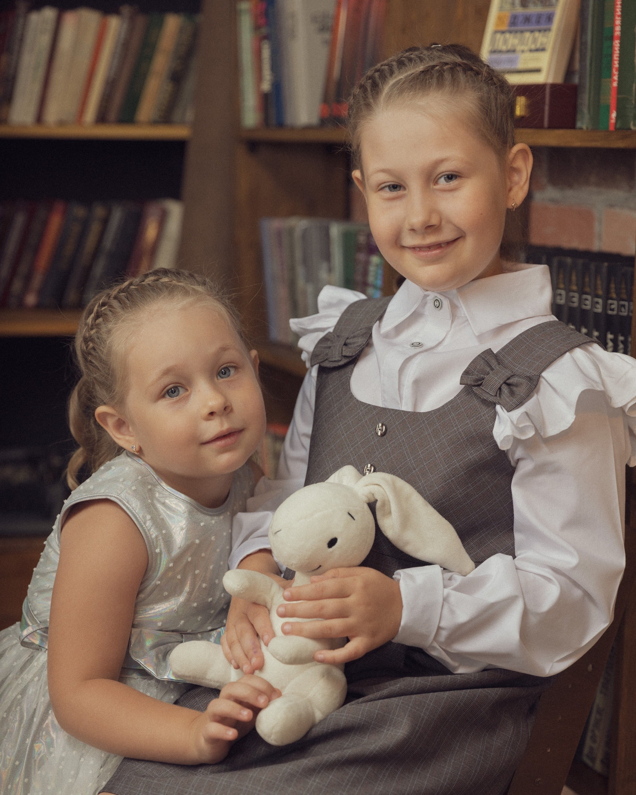 Выпускные альбомы. Фотограф Анна Телекаева, выпускные альбомы, семейные и репортажные съемки в Омске