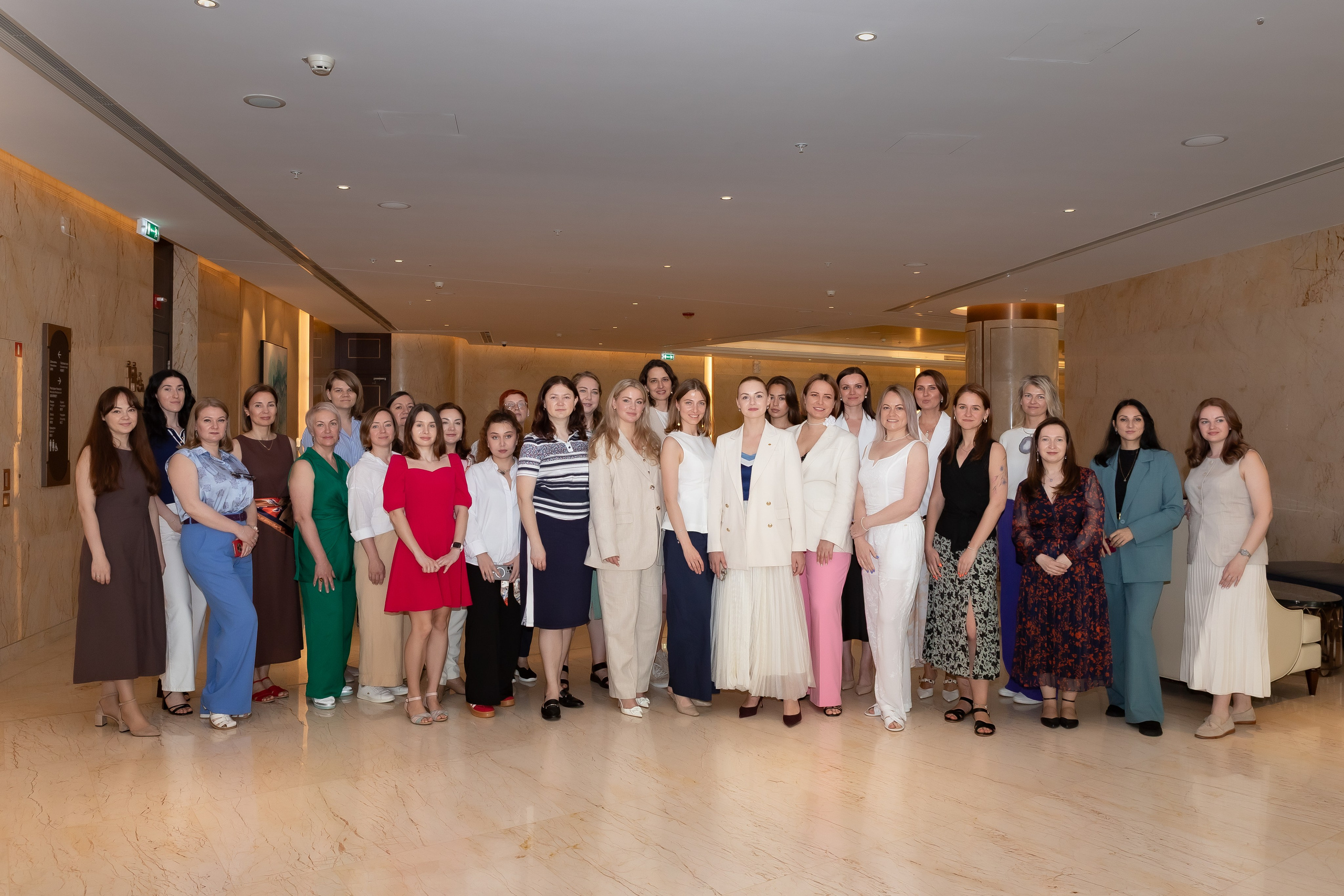 Лучший фотограф форумов и конференций в Москве по выгодным ценам. Бизнес-фотограф, корпоративный фотограф.