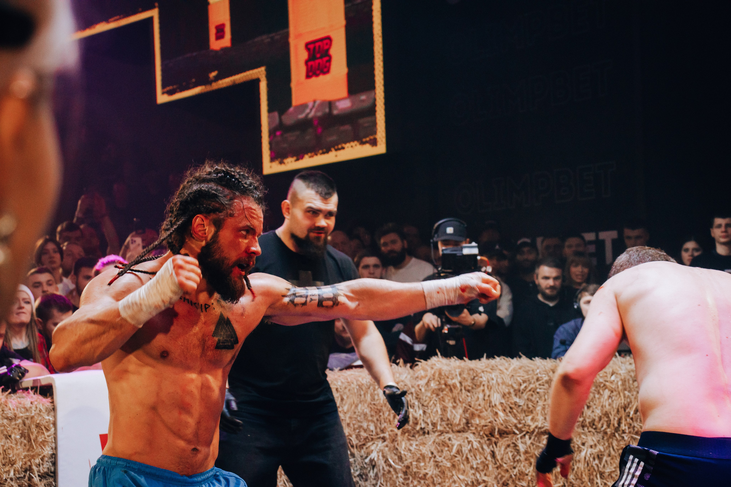 Кулачные бои TopDog. Анастасия Тен