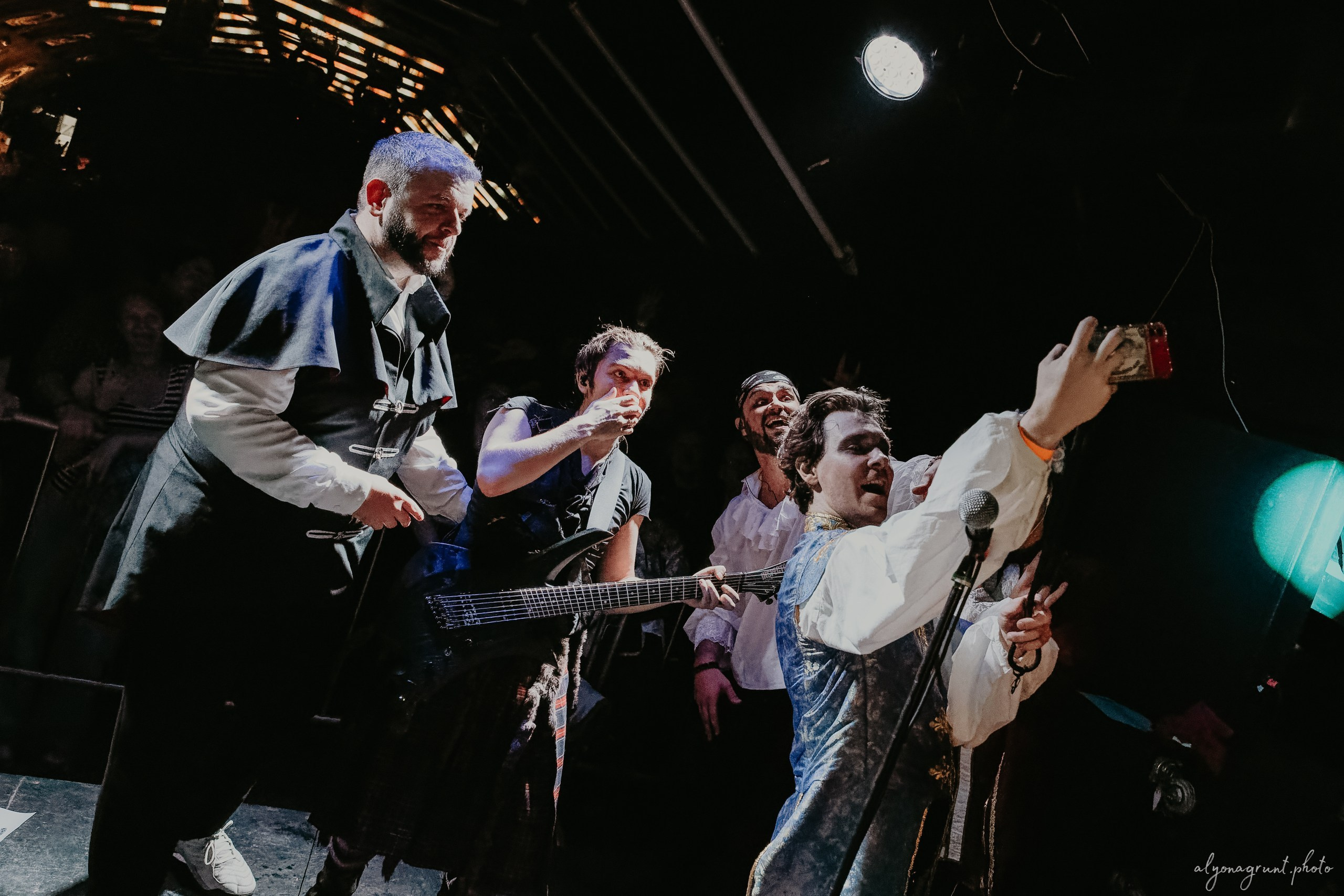 Кровавый риф, фоторепортаж, СПб, Nexus Event Space, 28.11.2025. Алена Адрианова: фотограф в Санкт-Петербурге