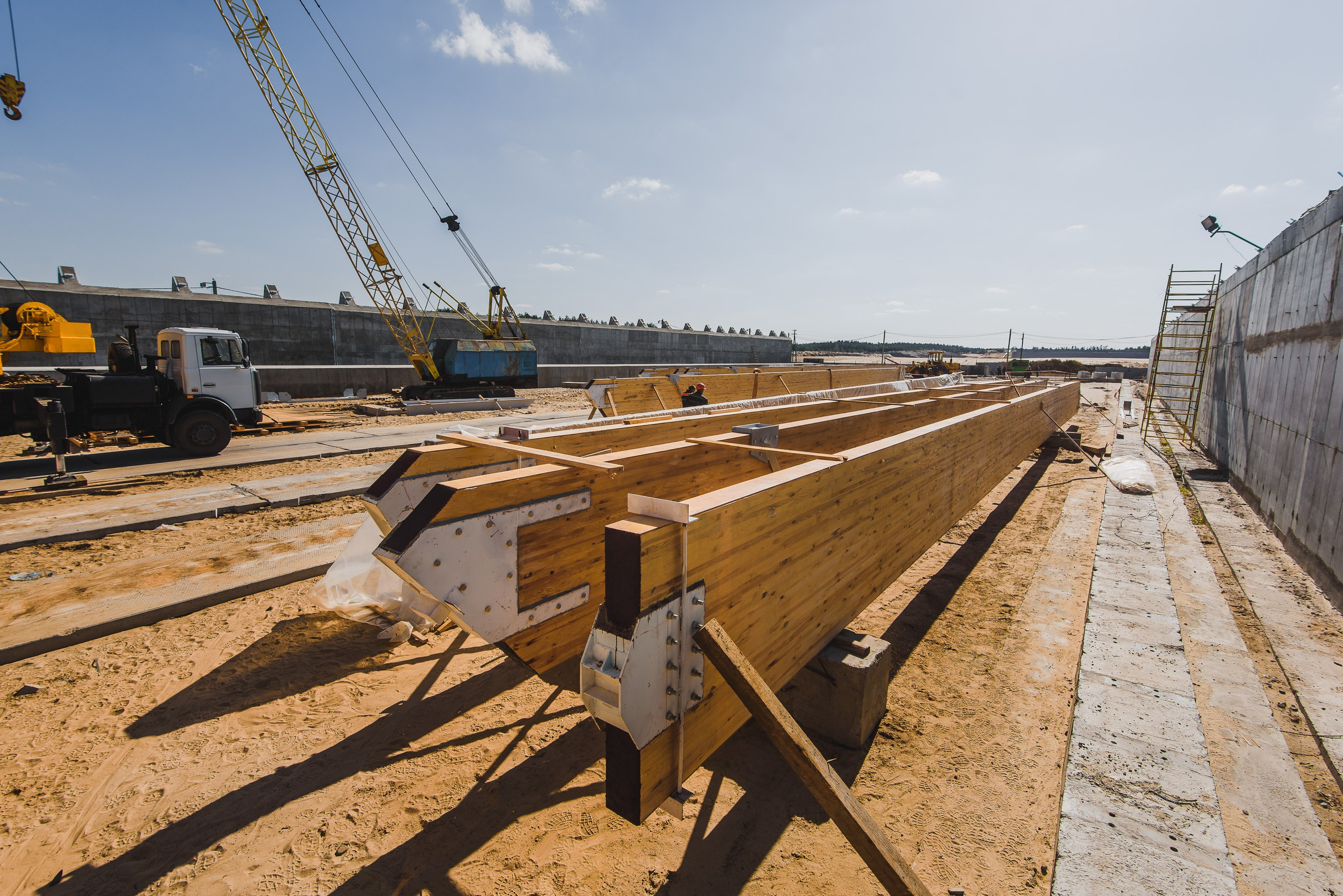 Незавершенное строительство. Фотограф Олег Юршевич Солигорск Минск