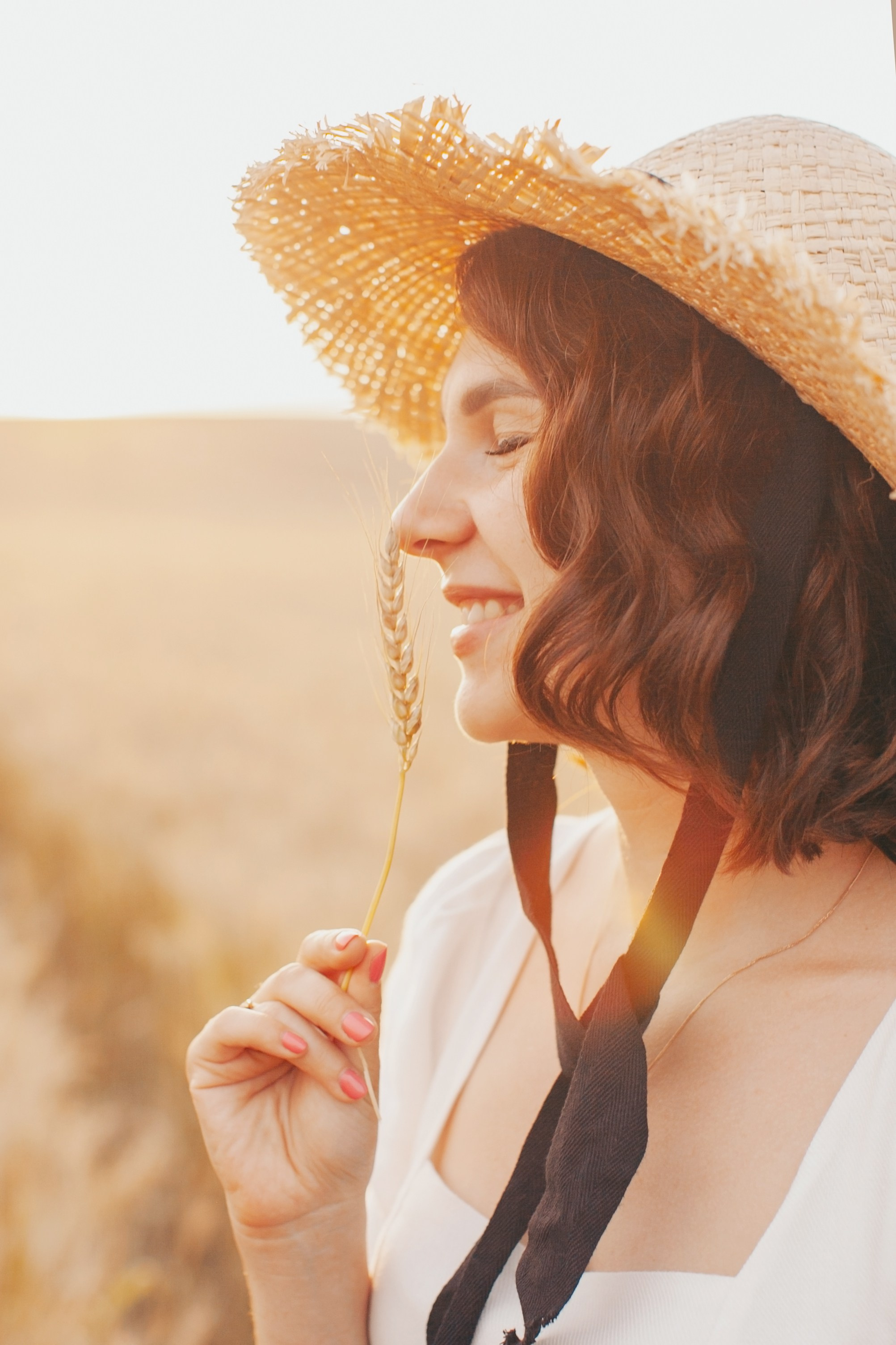 Семейная фотосессия в поле на закате. Фотограф Ольга Ефремова