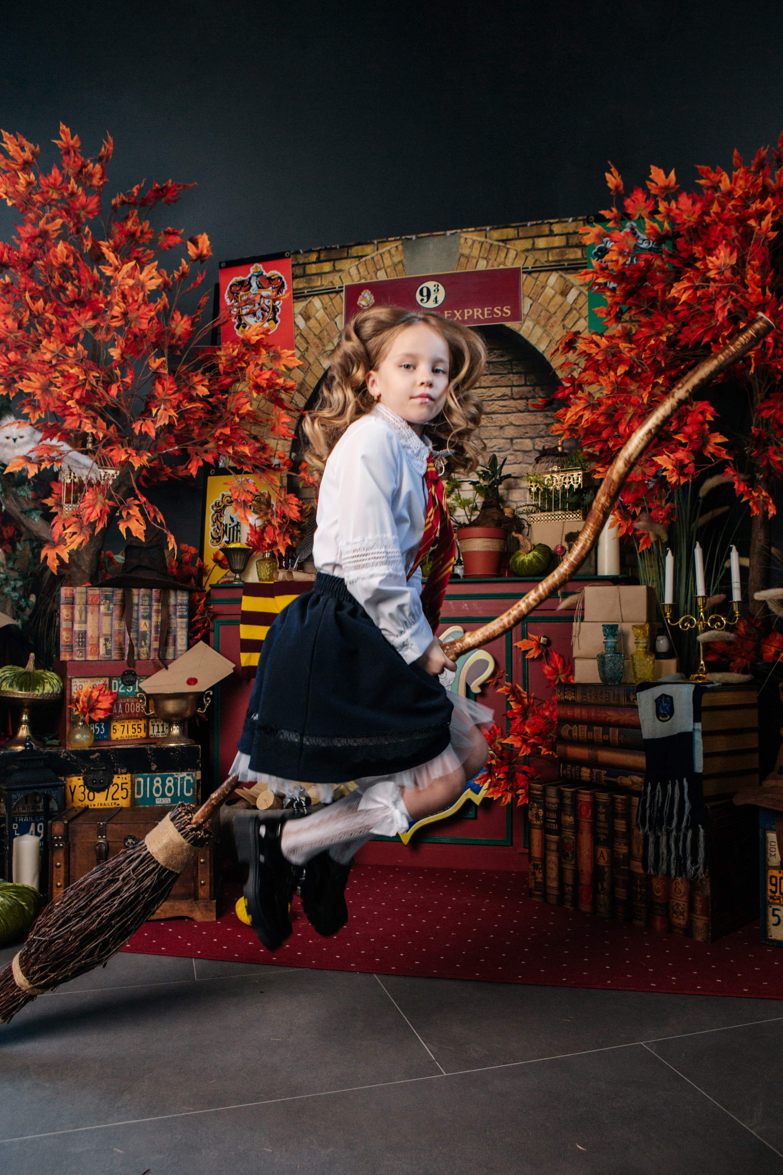 Фотозона для школьников, фотозона Гарри Поттер. Семейный и свадебный фотограф в Воронеже Майя Добровольская