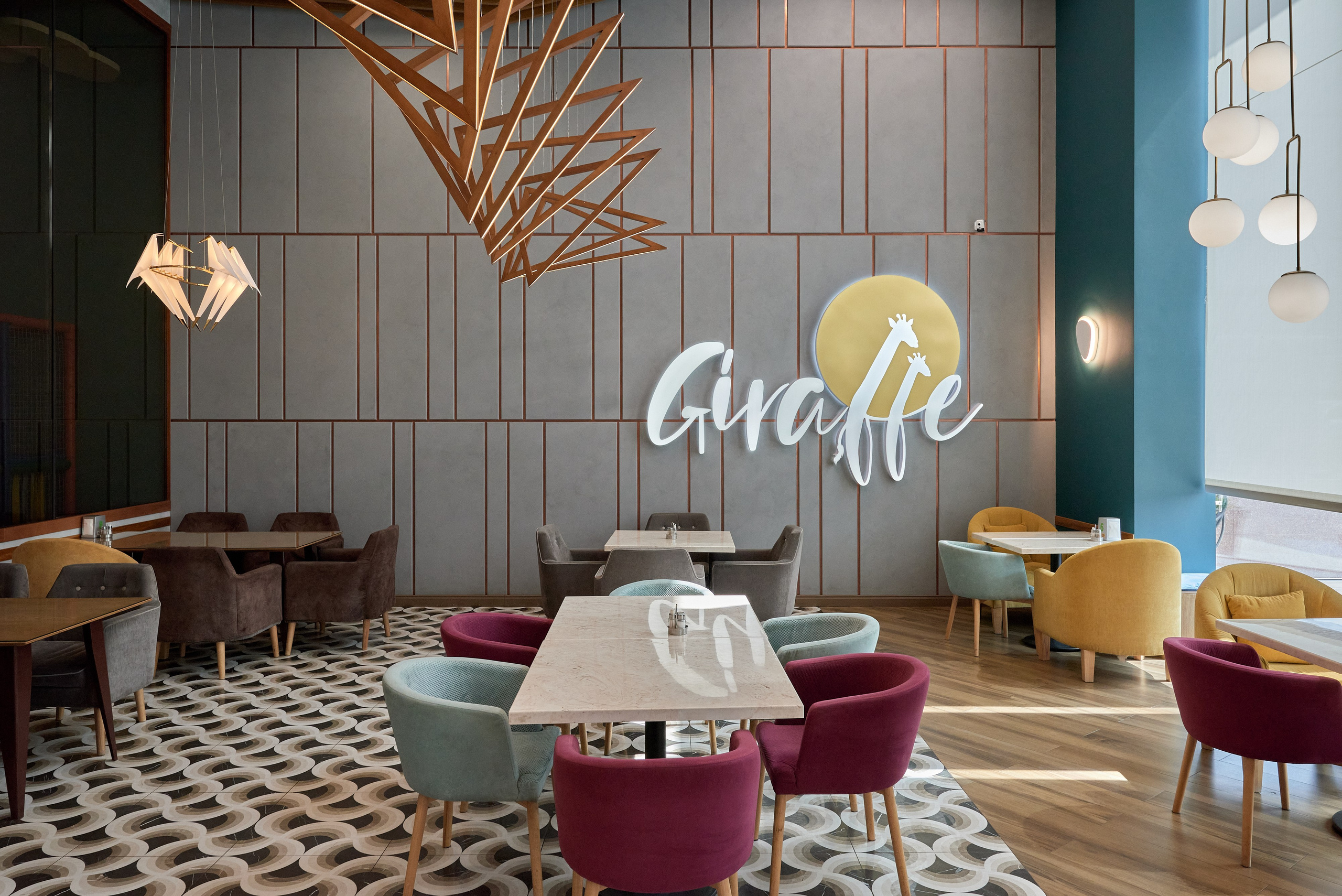 Ресторан Жираф, Костанай (Казахстан). Абросимов Лев интерьерный и архитектурный фотограф