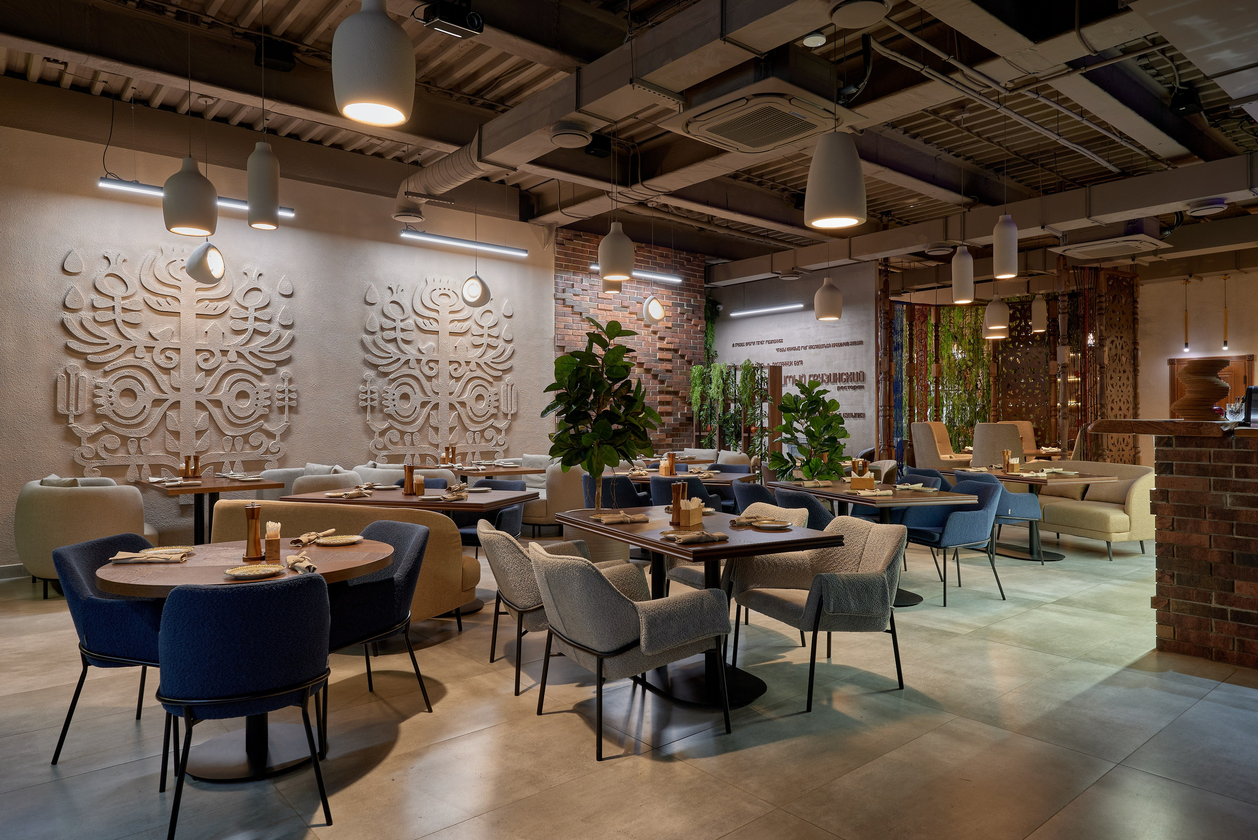 Ресторан Любимый грузинский, Магнитогорск. Абросимов Лев интерьерный и архитектурный фотограф