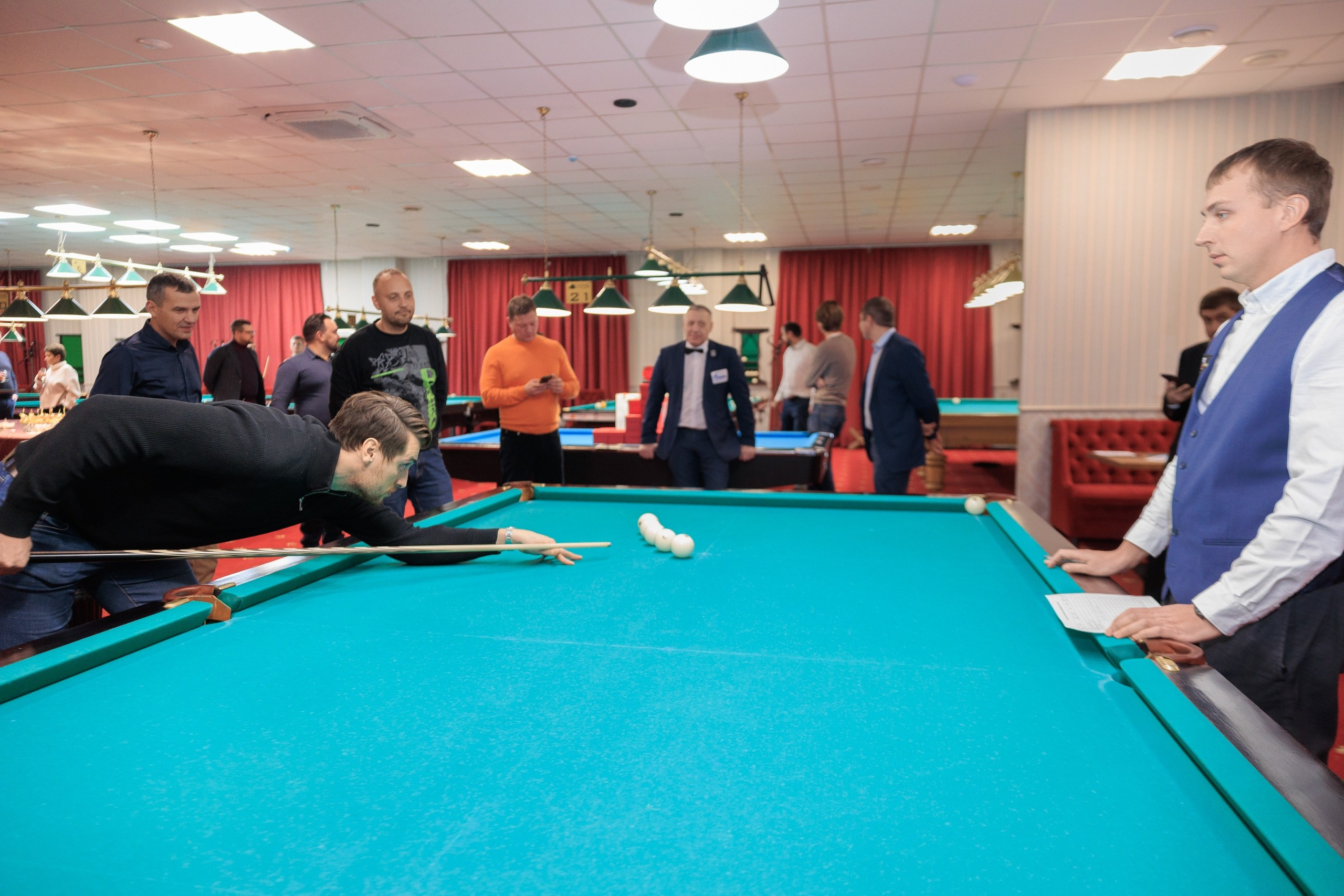 Репортаж с турнира по бильярду. Контент для бизнеса в Екатеринбурге Полдень Медиа