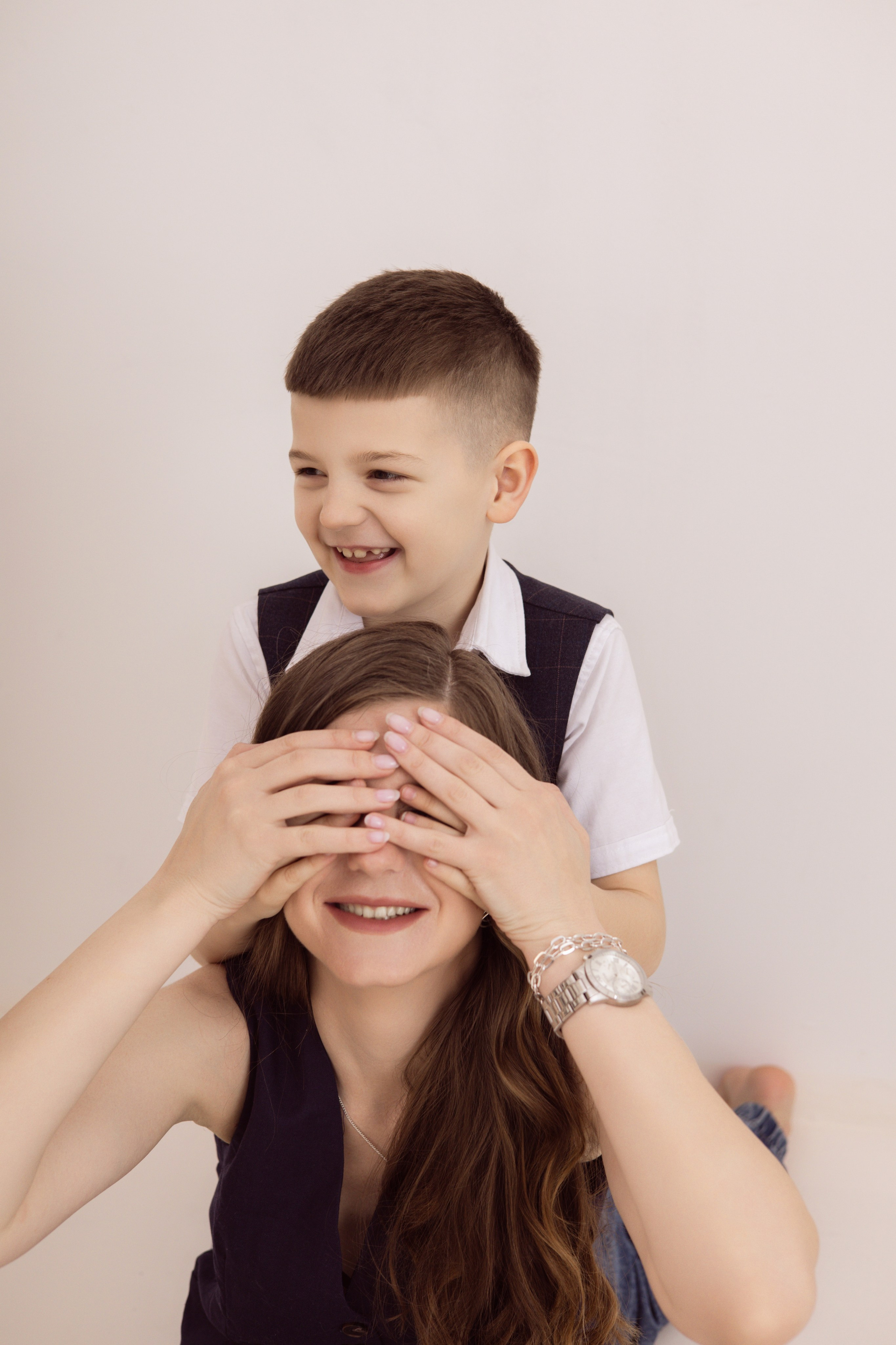 Вика с мамой. Портретный, свадебный, репортажный фотограф во Владивостоке Юлиана Джули Фокс