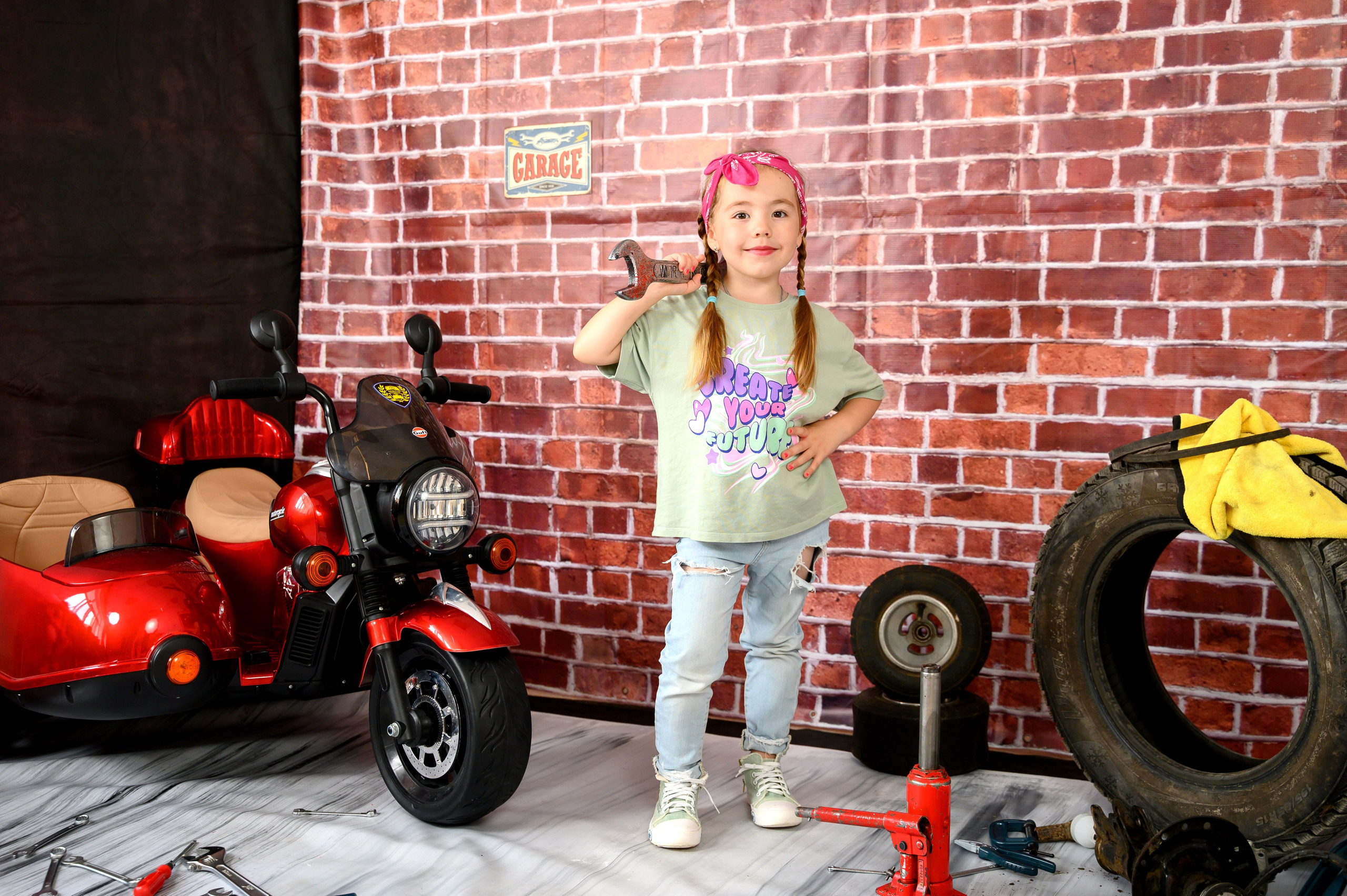 Гараж 2025. Фотограф новорожденных, семейный детский в Тюмени Татьяна Морозова