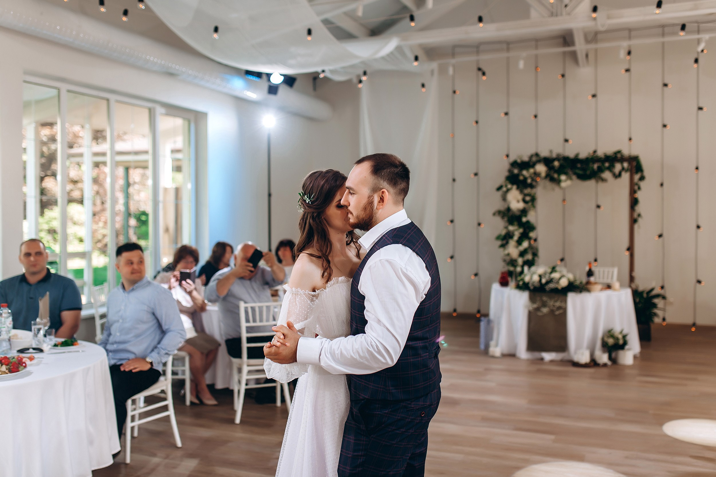 Свадьба в Милаве. Фотограф Марина Пантелеева