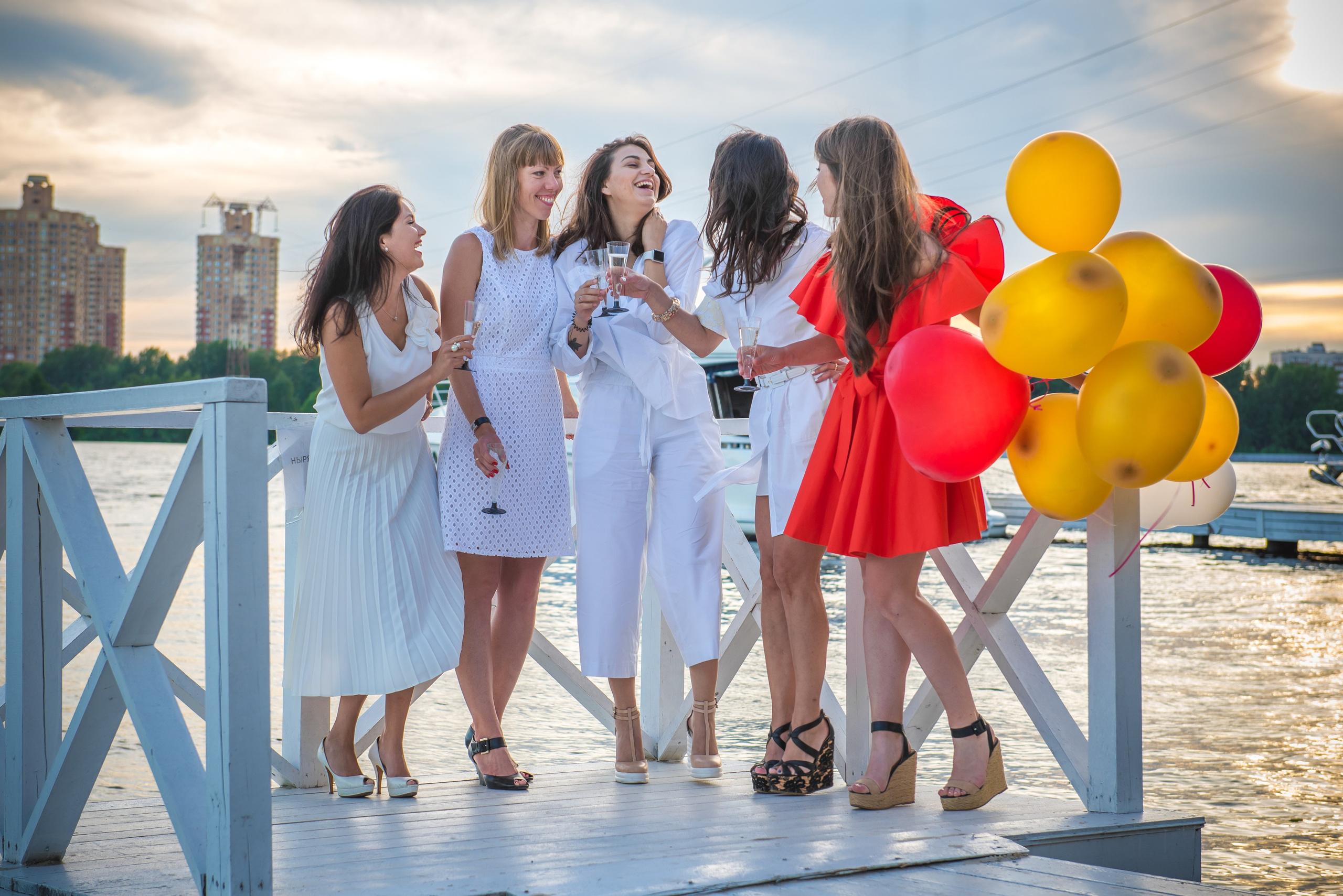 Девичник. Фотограф LANA STIL. Семейный, репортажный фотограф, студия. Женский, мужской портрет. Фотографирую территориально в г. Королев, Москва, МО