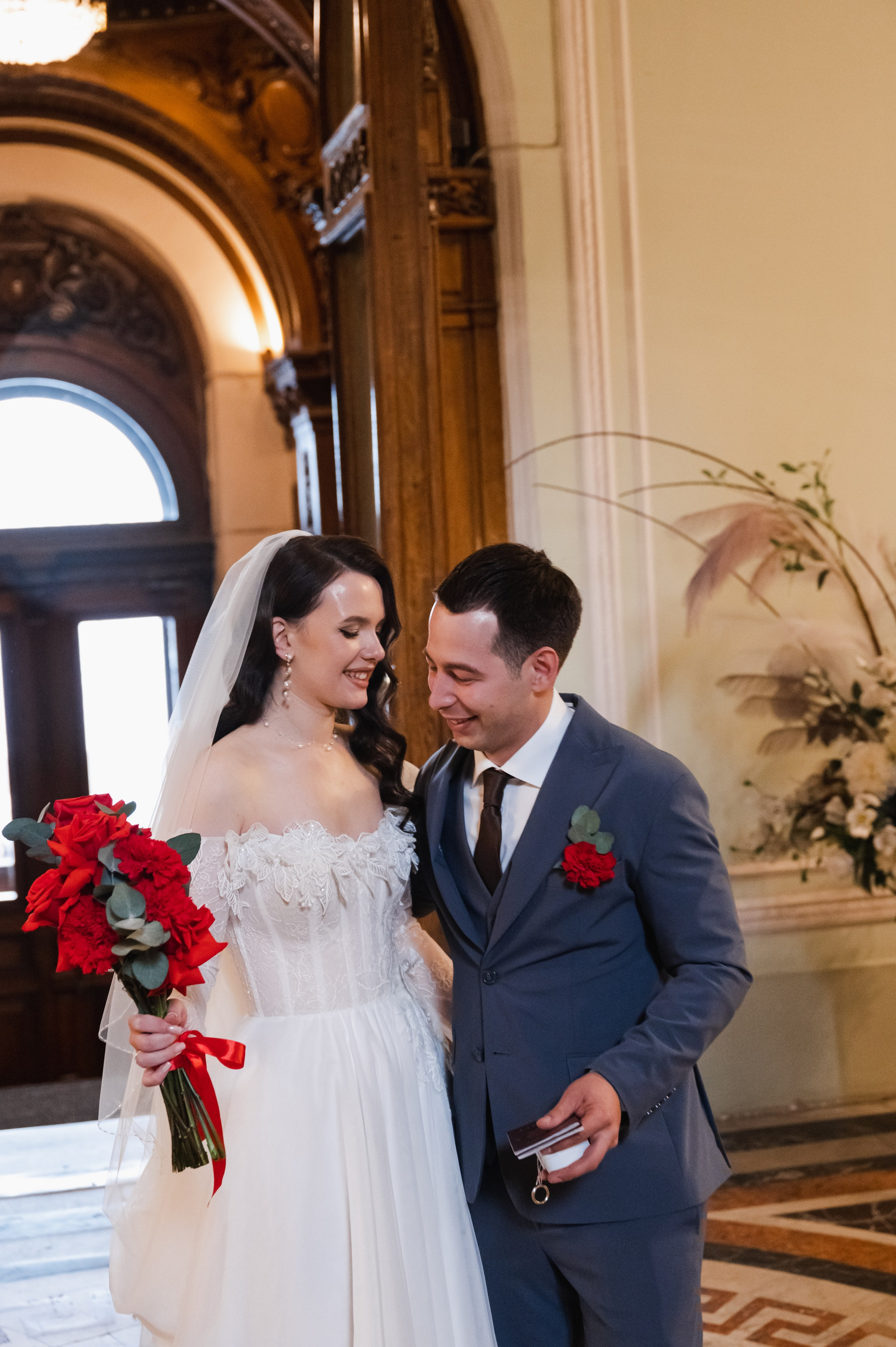 Свадебная фотосессия в Санкт-Петербурге. Портретный и репортажный фотограф в Санкт-Петербурге | Валерия Кайряк