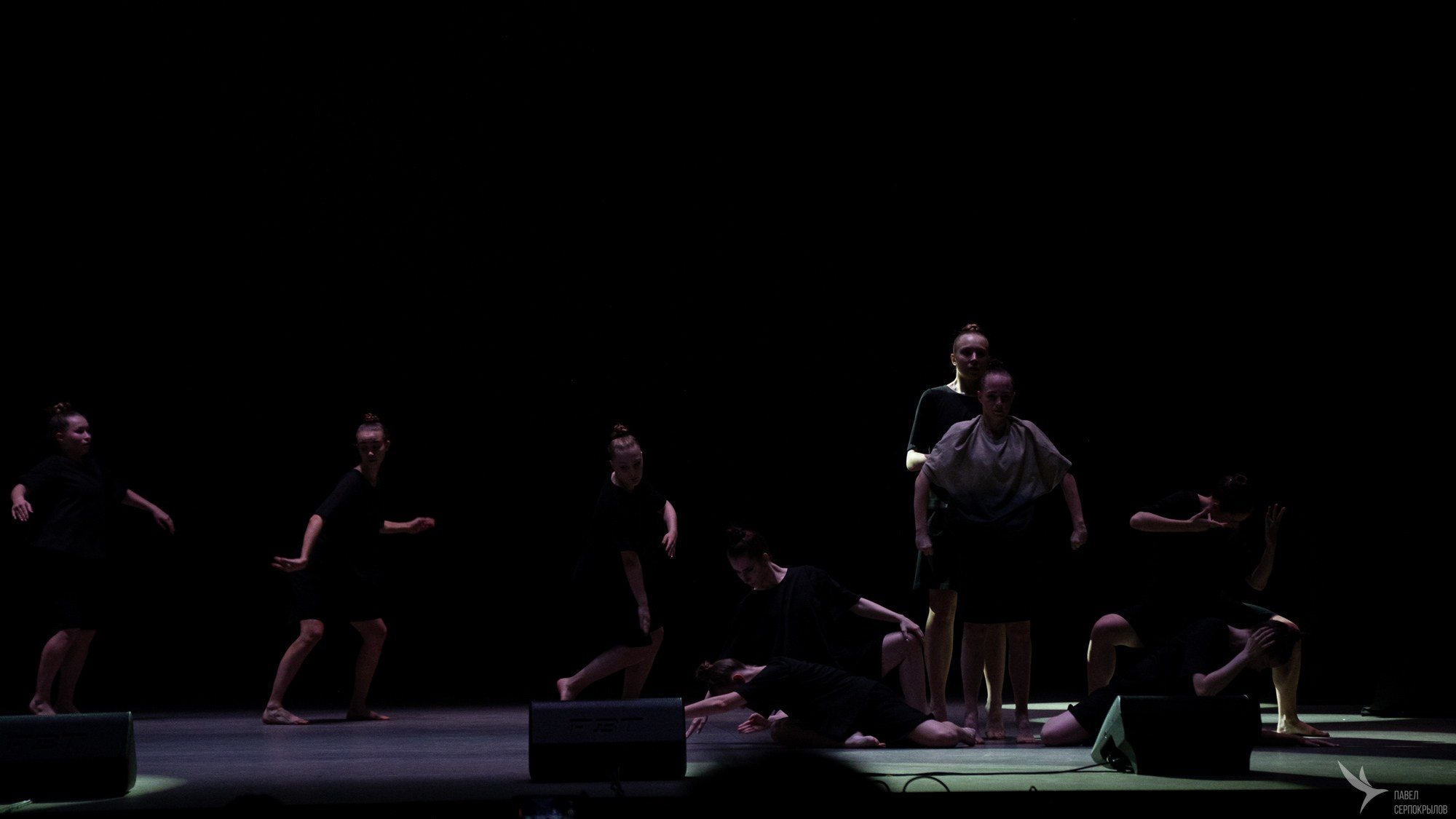 Сольный концерт хореографического ансамбля Аллегро «Сквозь тернии к звездам». Репортажный фотограф в Казани Павел Серпокрылов