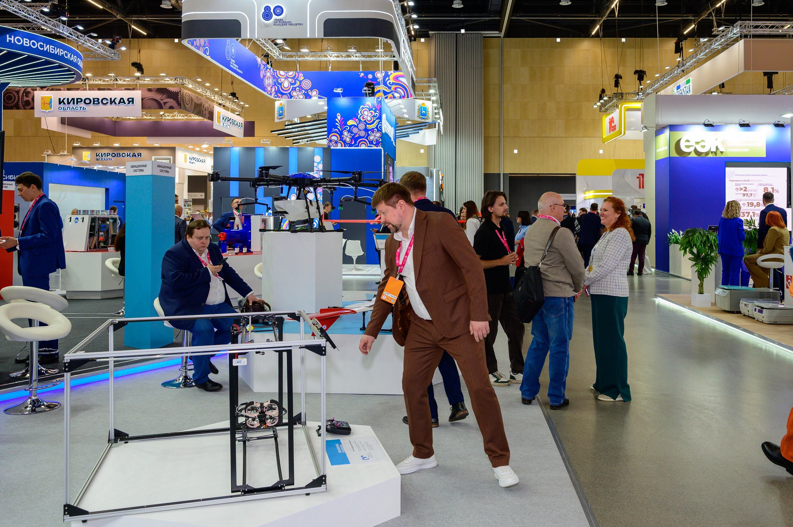 BigindustrialweekBelarus. Фотоуслуги, услуги фотографа, фотографирование важных событий