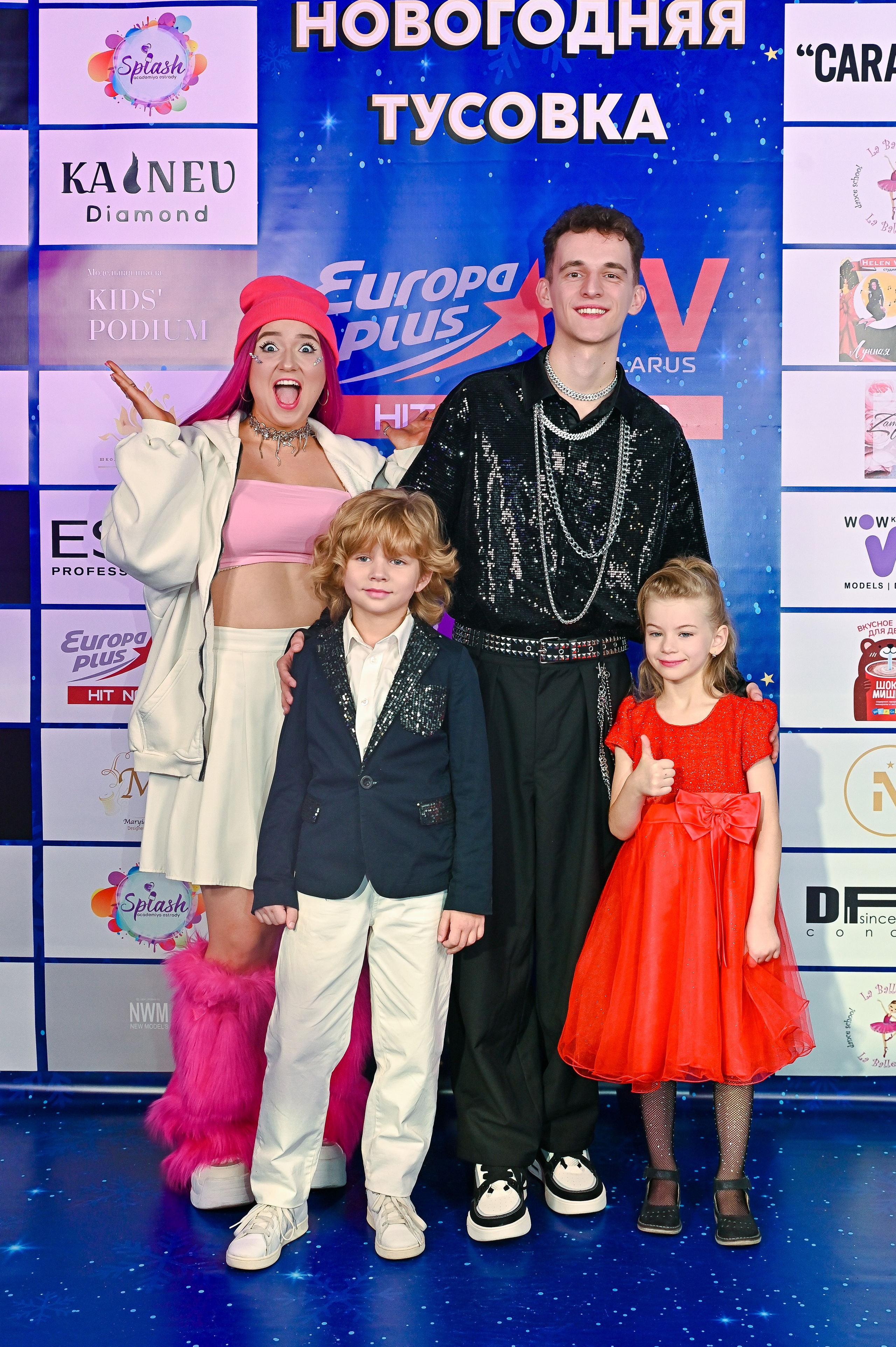 Большая новогодняя тусовка. Фотоуслуги, услуги фотографа, фотографирование важных событий