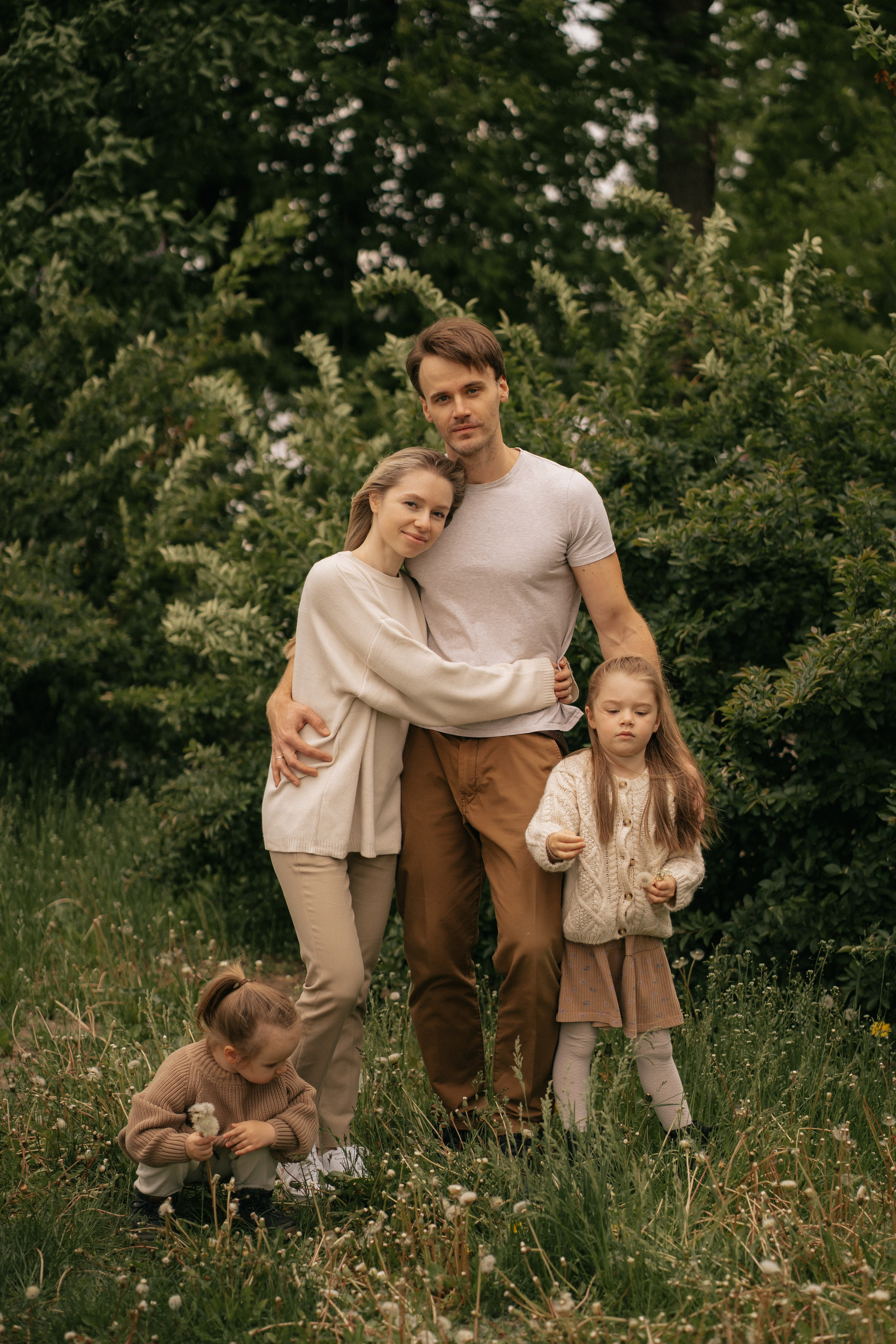 Света, Вася, Аня, Диана. Семейный фотограф Москва